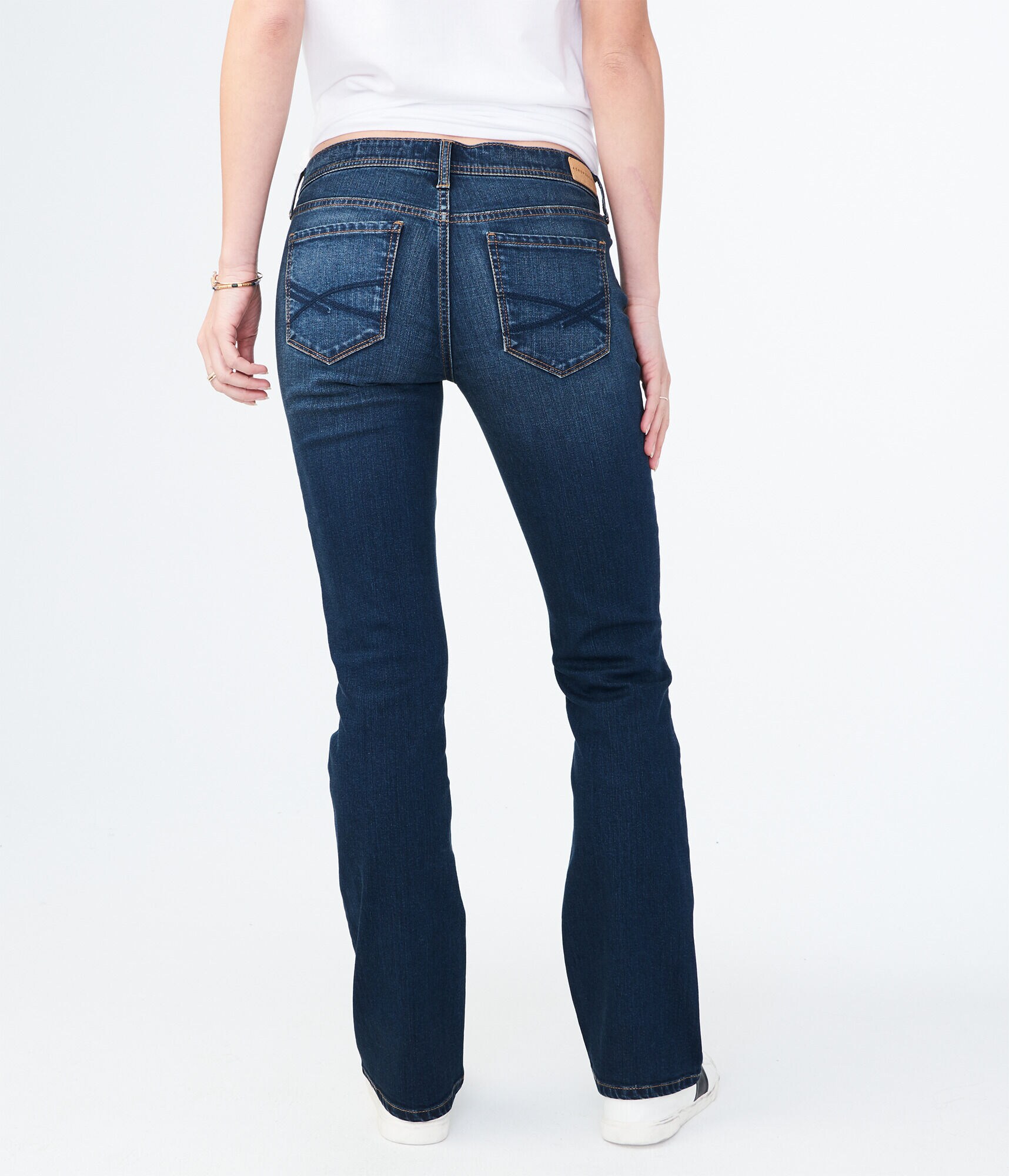LowRise Bootcut Jean Aeropostale