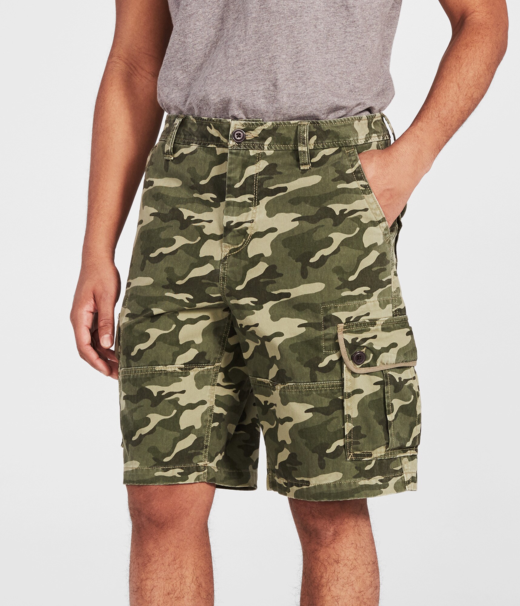 Image of Aeropostale Classic Camo Cargo Shorts - Dark Green,