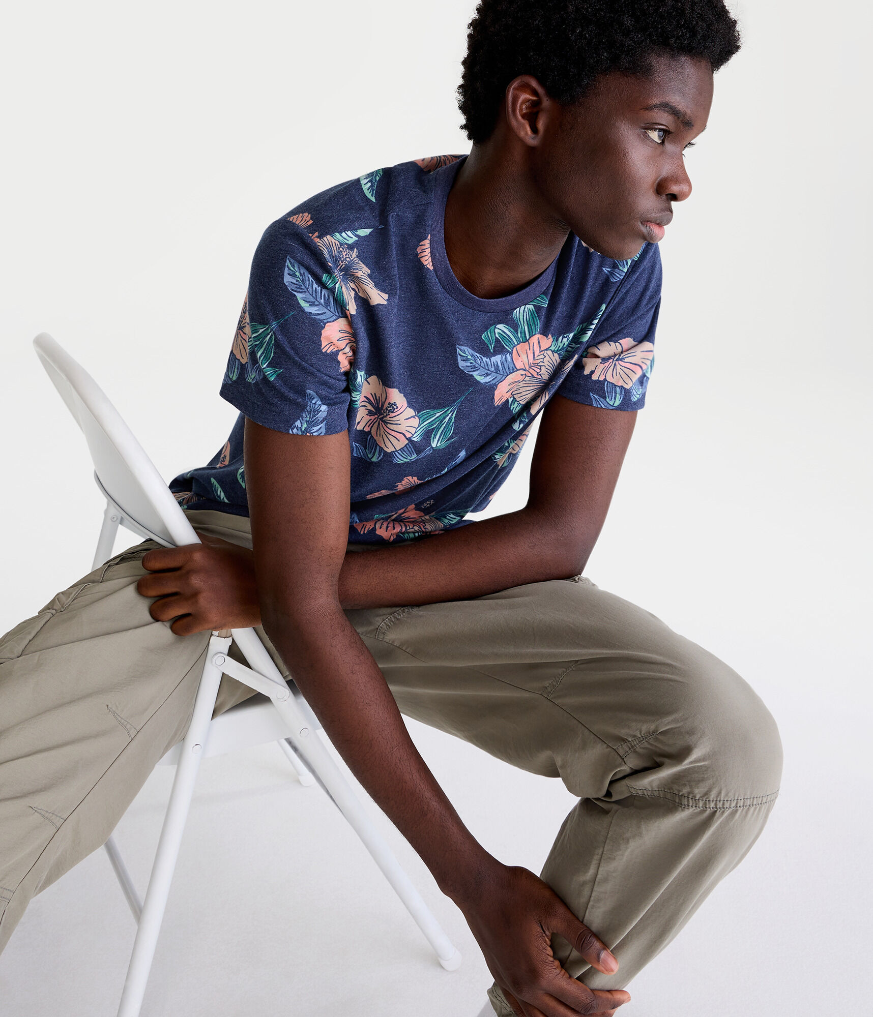 Hibiscus Print Graphic Tee