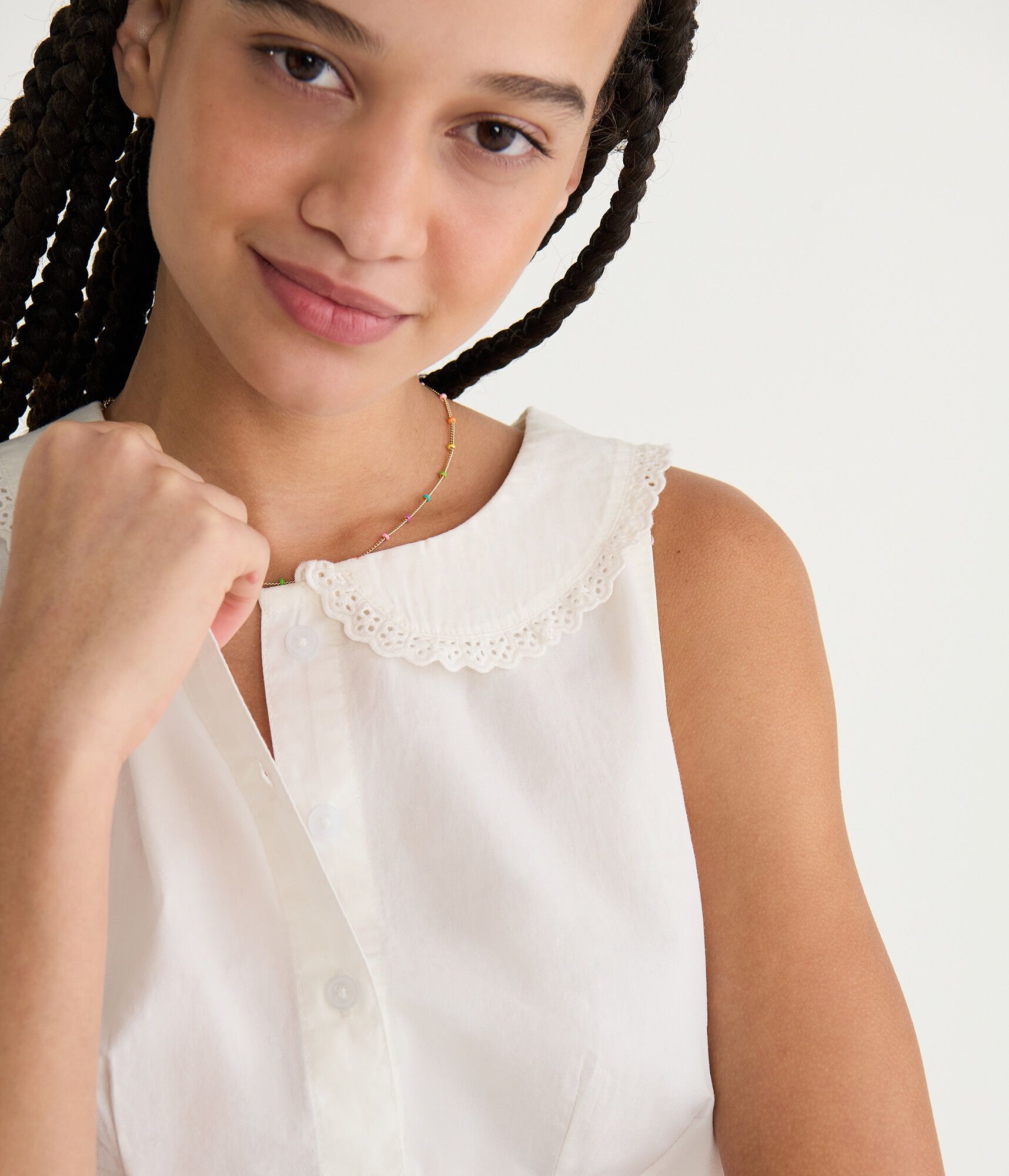 Tie-Back Sleeveless Peter Pan Top