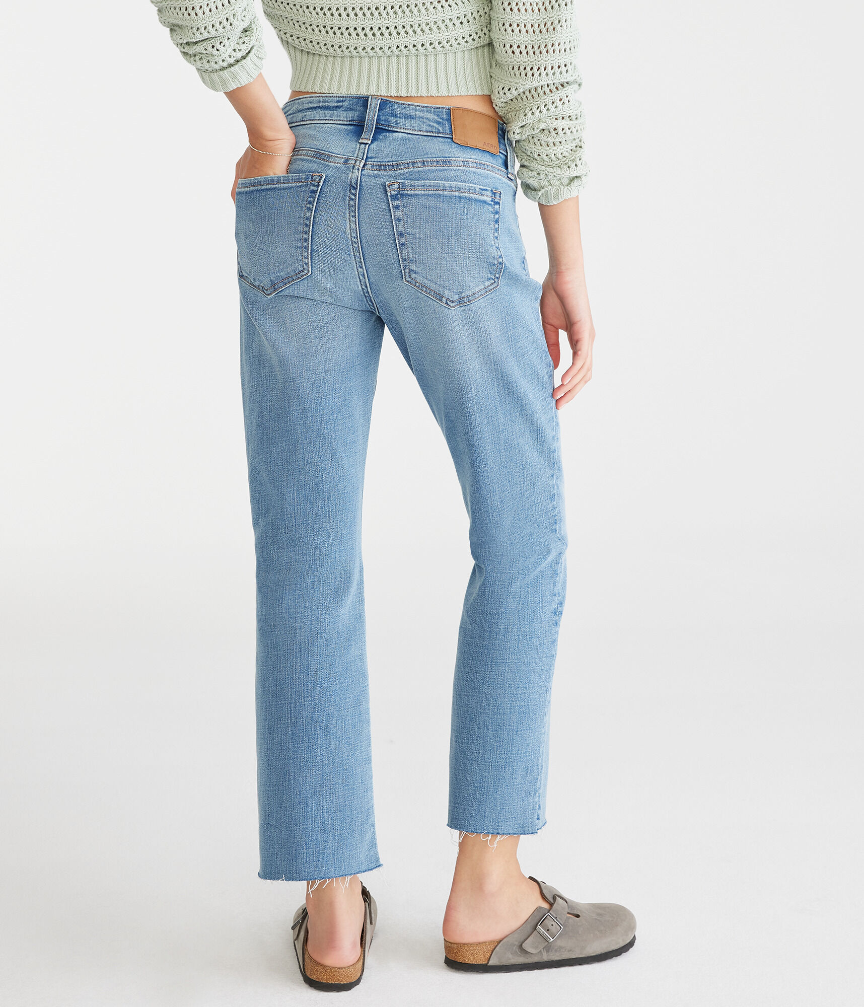 Mid-Rise Kick Flare Jean