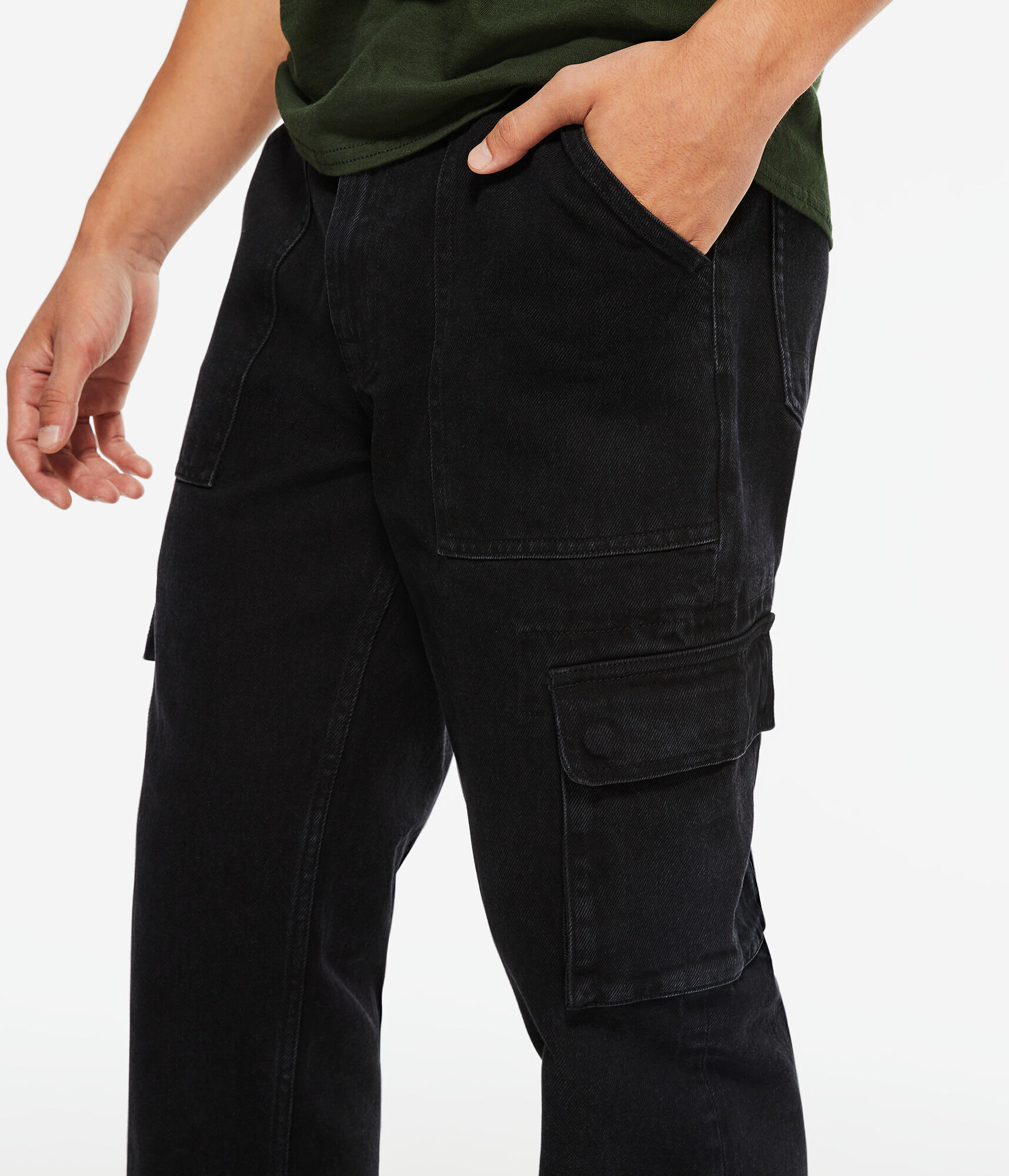 Relaxed Cargo Jean