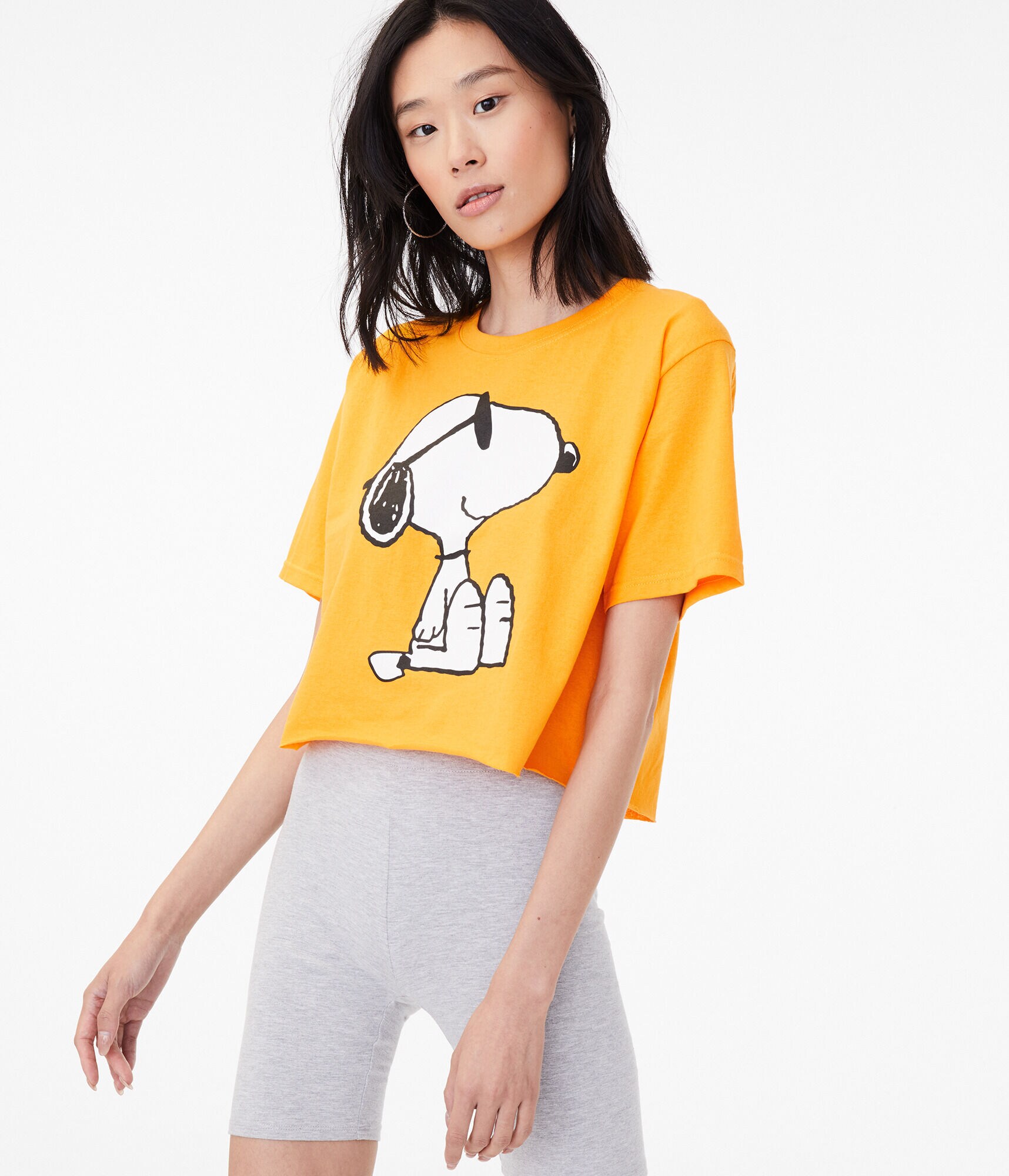 Sunglasses Snoopy Cropped Graphic Tee***