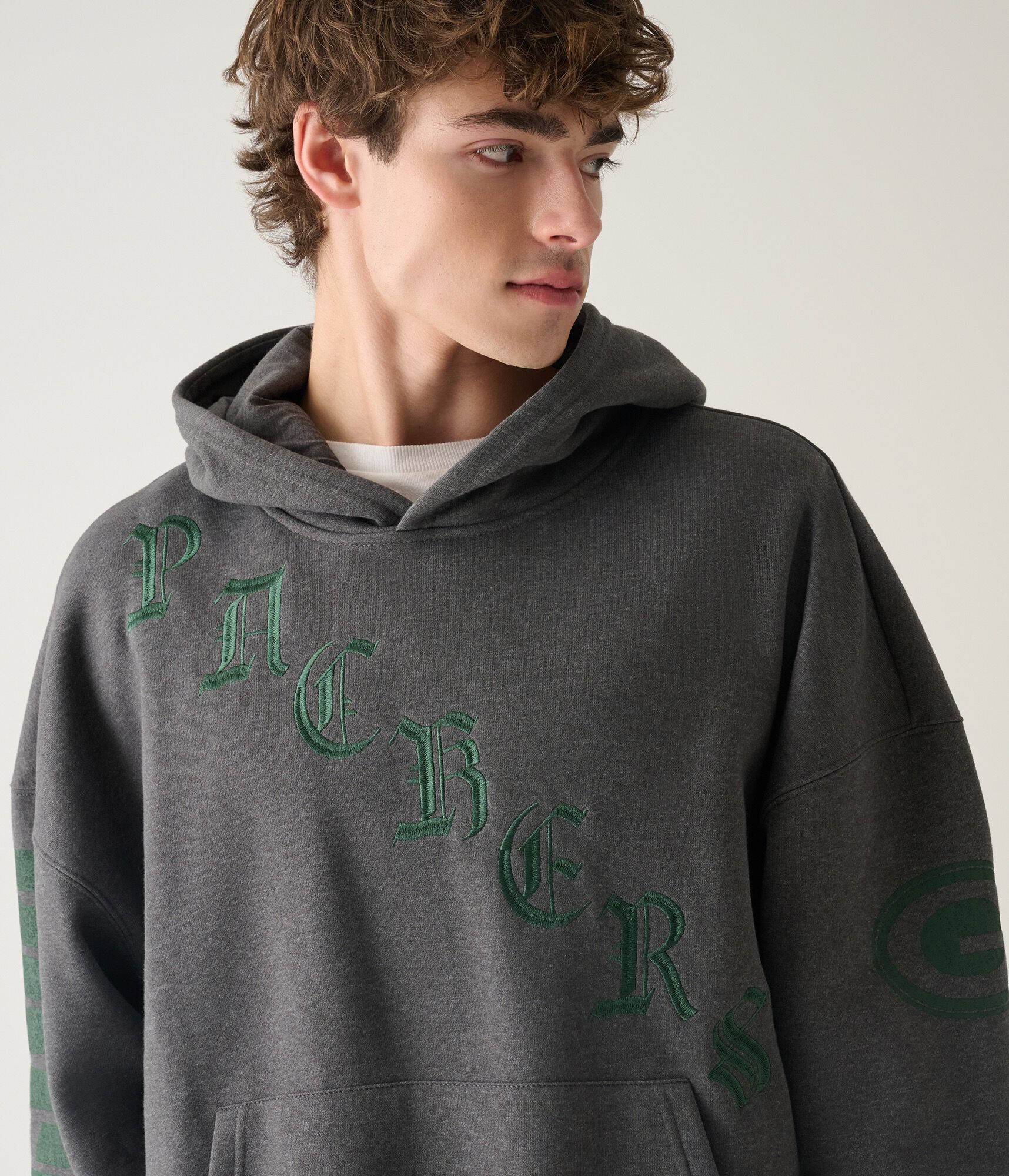 Green Bay Packers Embroidered Pullover Hoodie
