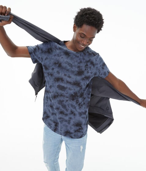 Tie-Dye Curved Hem Crew Tee Tie-Dye Curved Hem Crew Tee