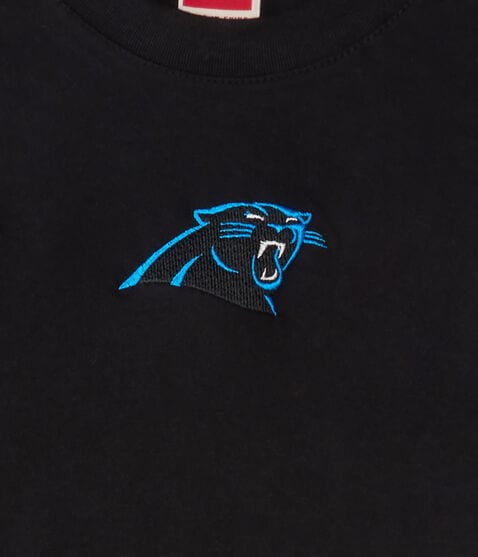 Carolina Panthers Mini Logo Relaxed Graphic Tee Carolina Panthers Mini Logo Relaxed Graphic Tee