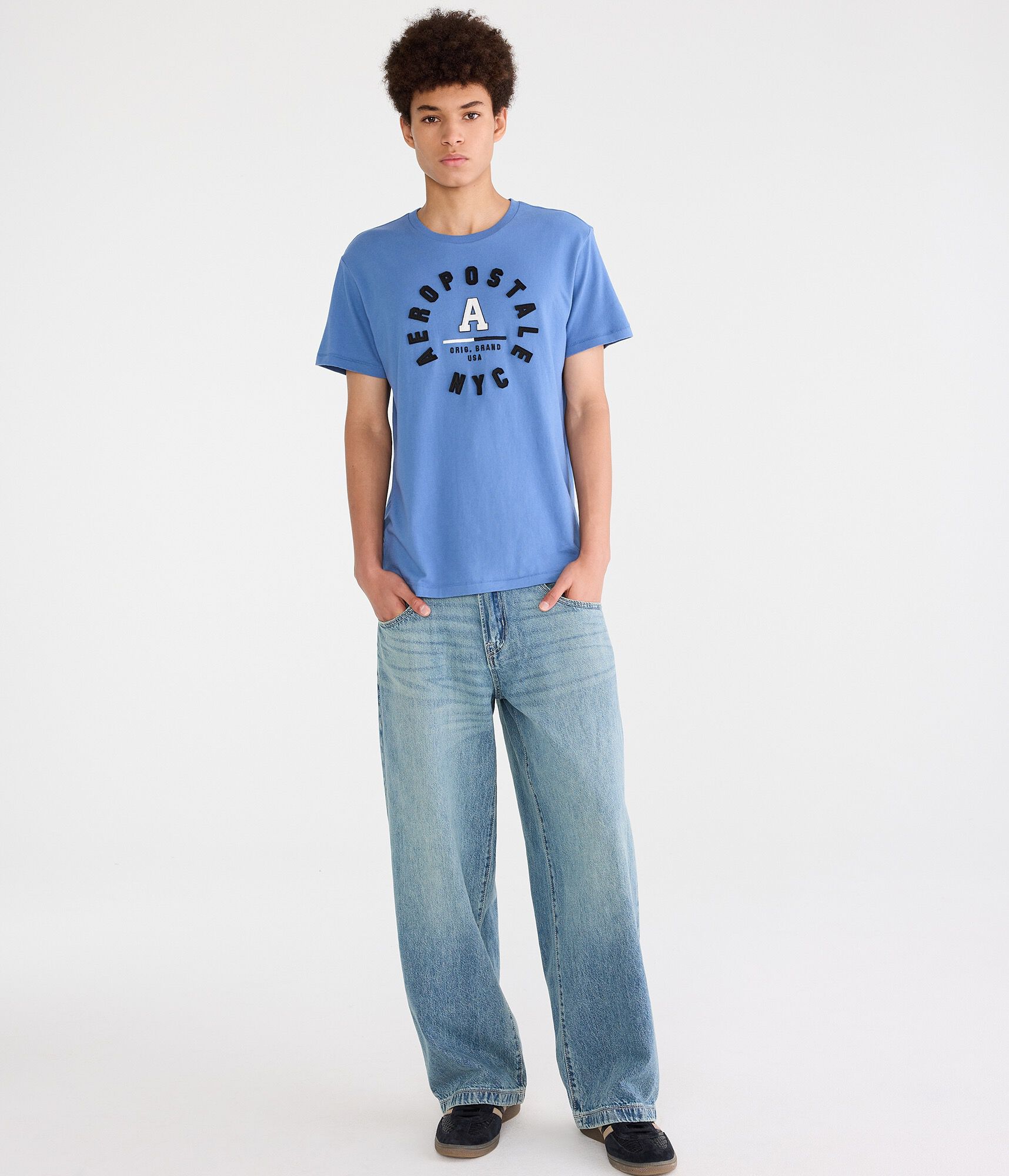 Aeropostale NYC Circle Appliqu&eacute; Graphic Tee