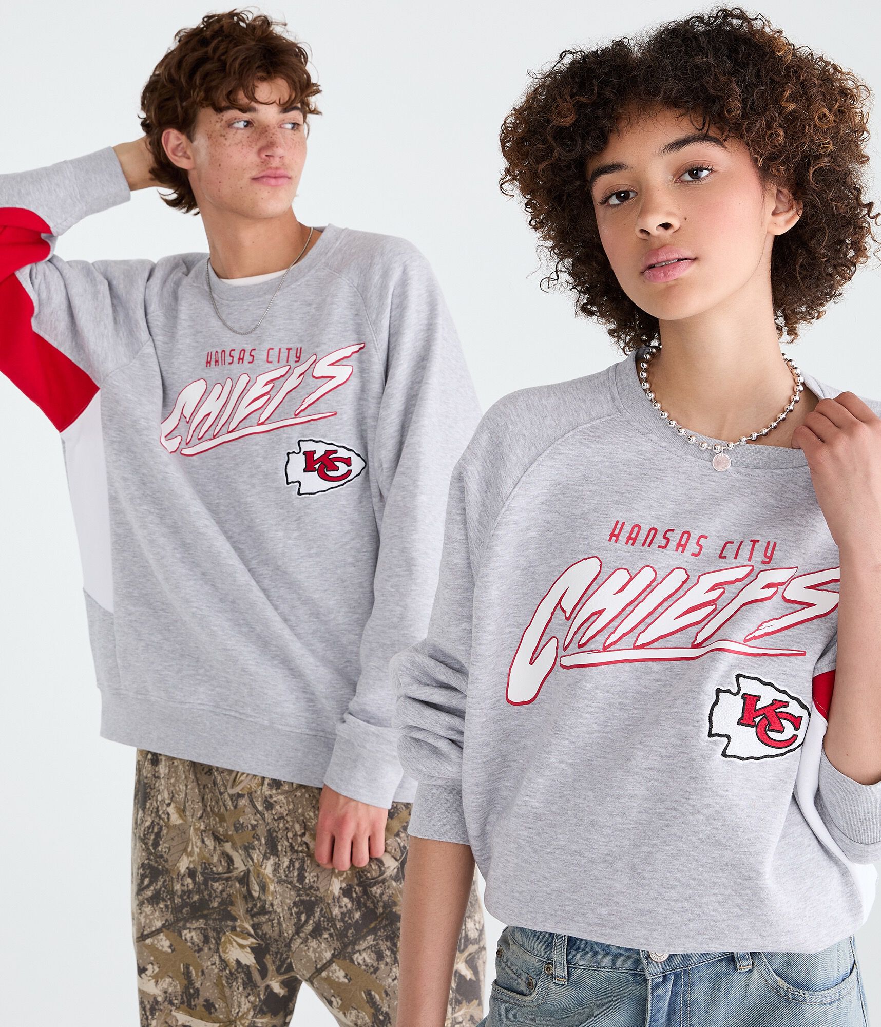 Kansas City Chiefs Colorblock Crew Sweatshirt