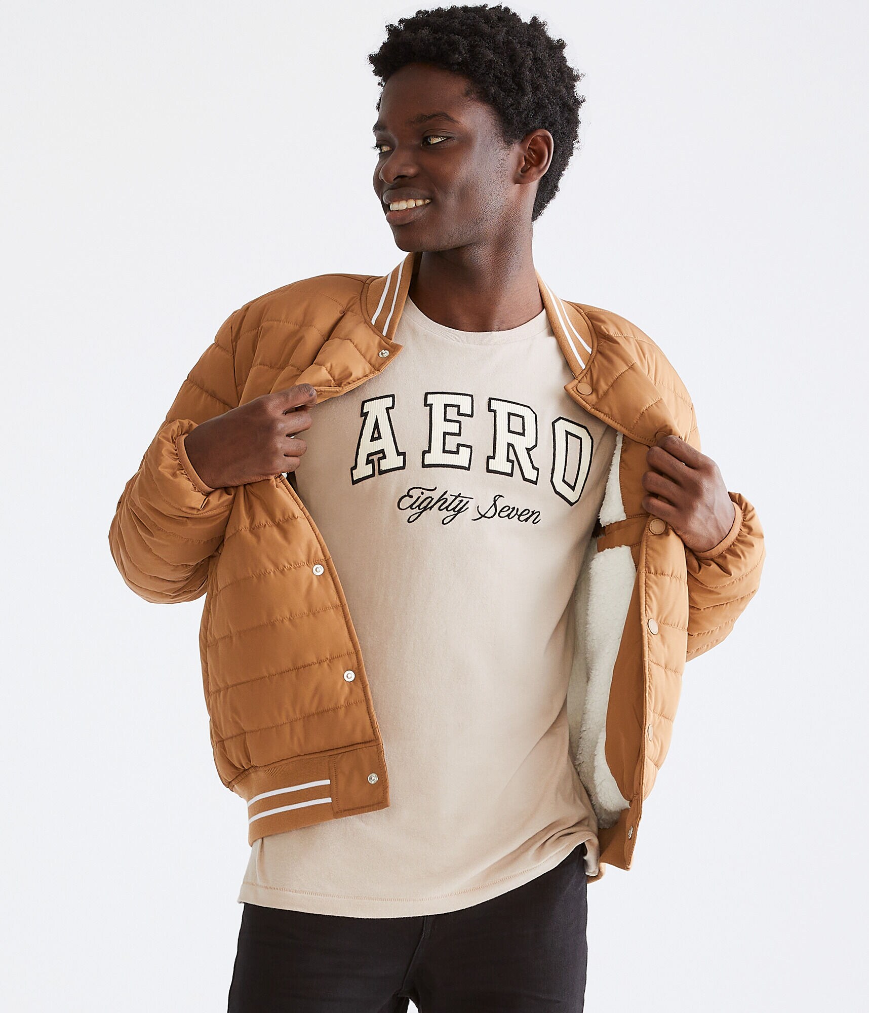 Aero Eighty Seven Appliqu&eacute; Graphic Tee