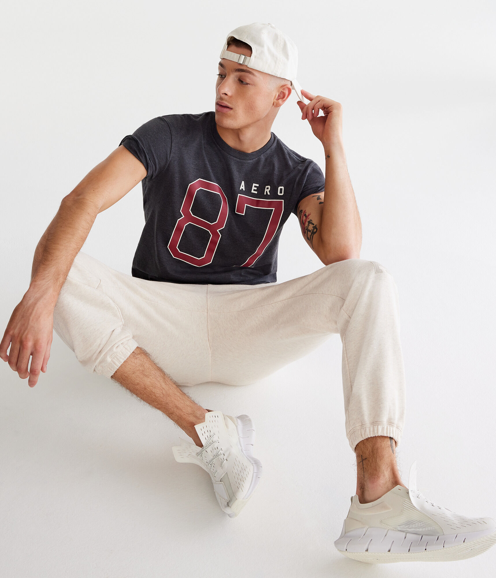 Aero Large 87 Graphic Tee