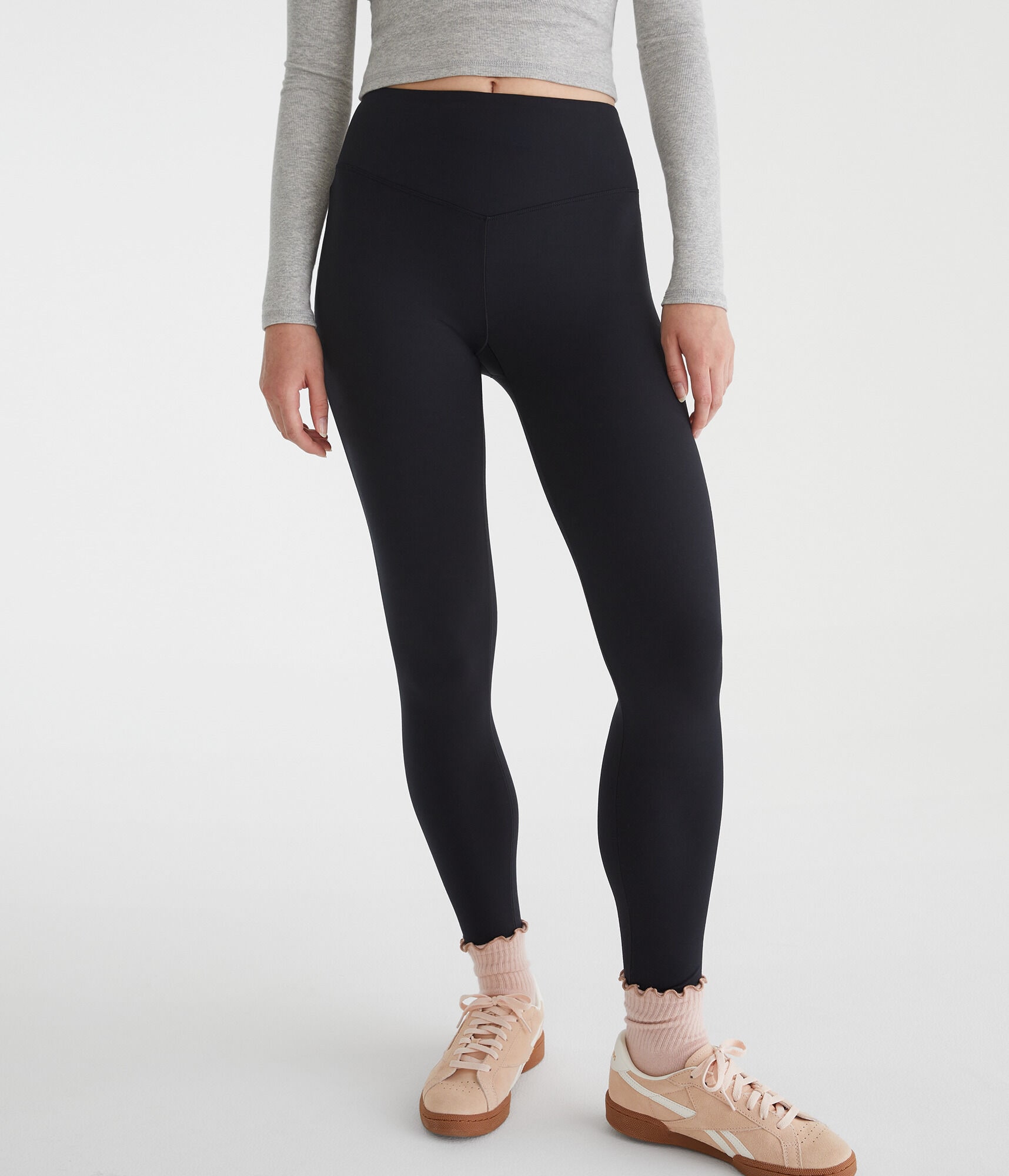 Air Soft High-Rise V-Waist Leggings