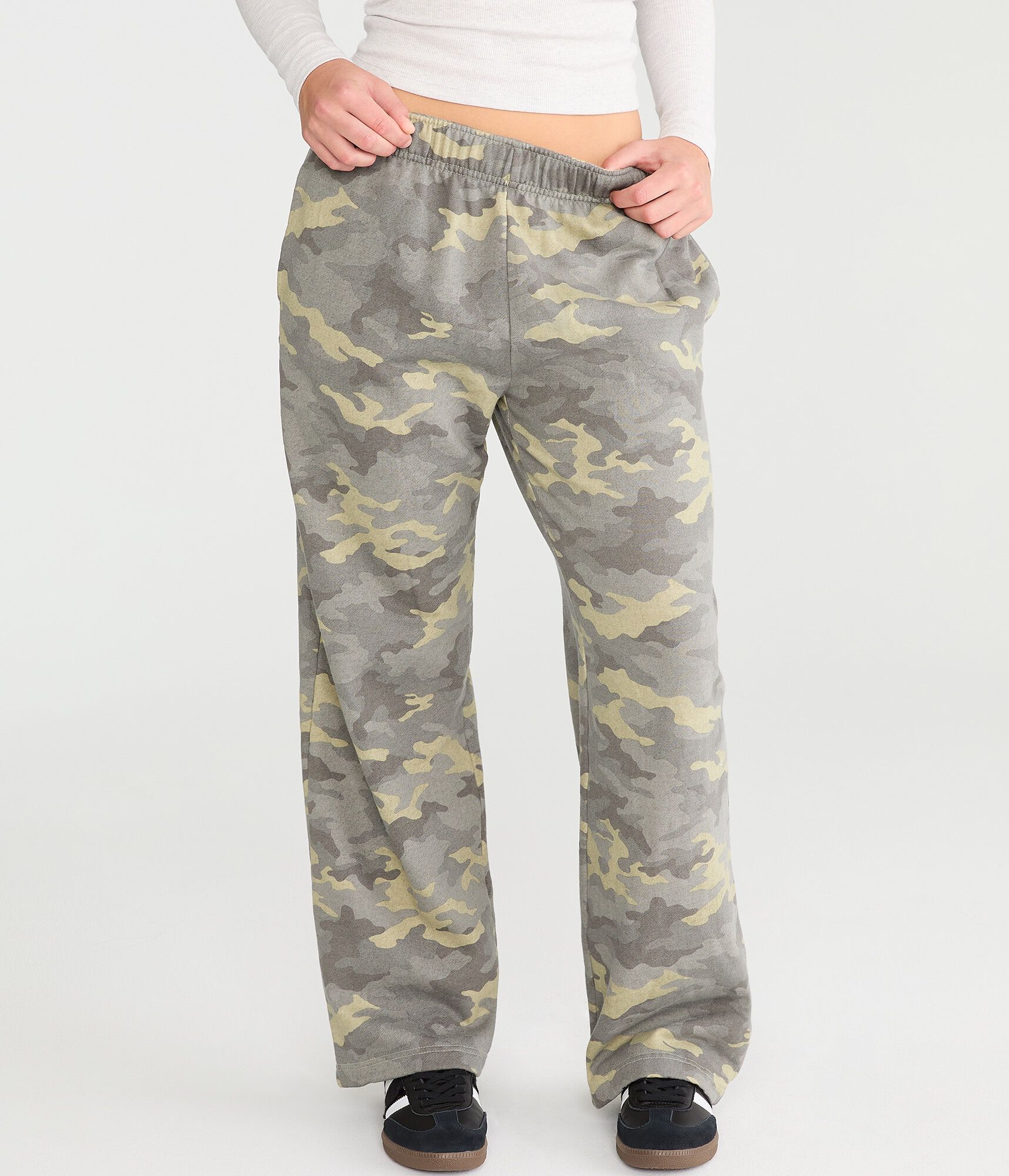 Cloud Soft Camo High-Waisted Straight Leg Sweatpants
