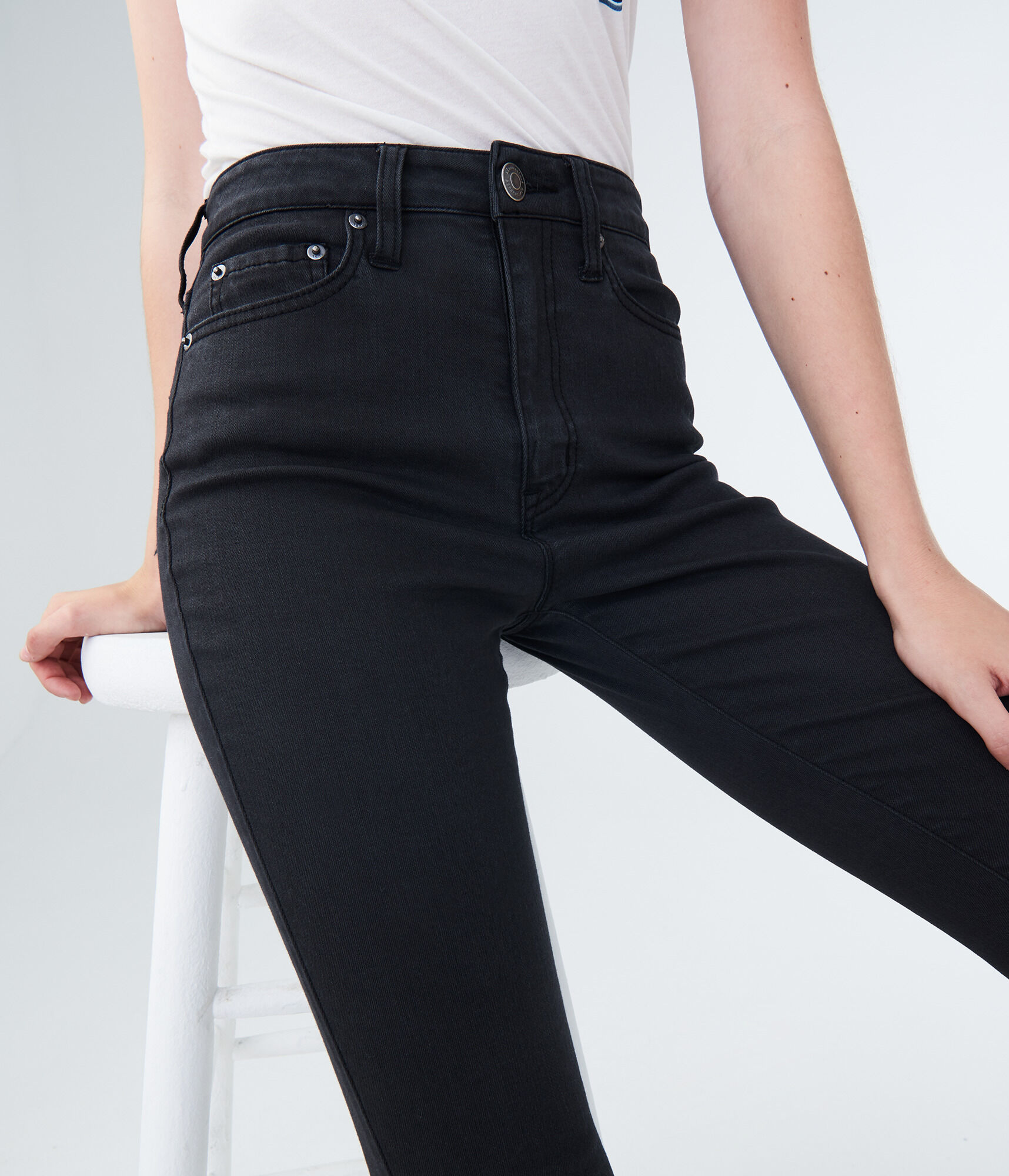 Seriously Stretchy Super High-Waisted Ankle Jegging