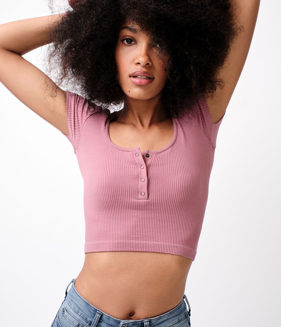 Scoop-Neck Cropped Henley