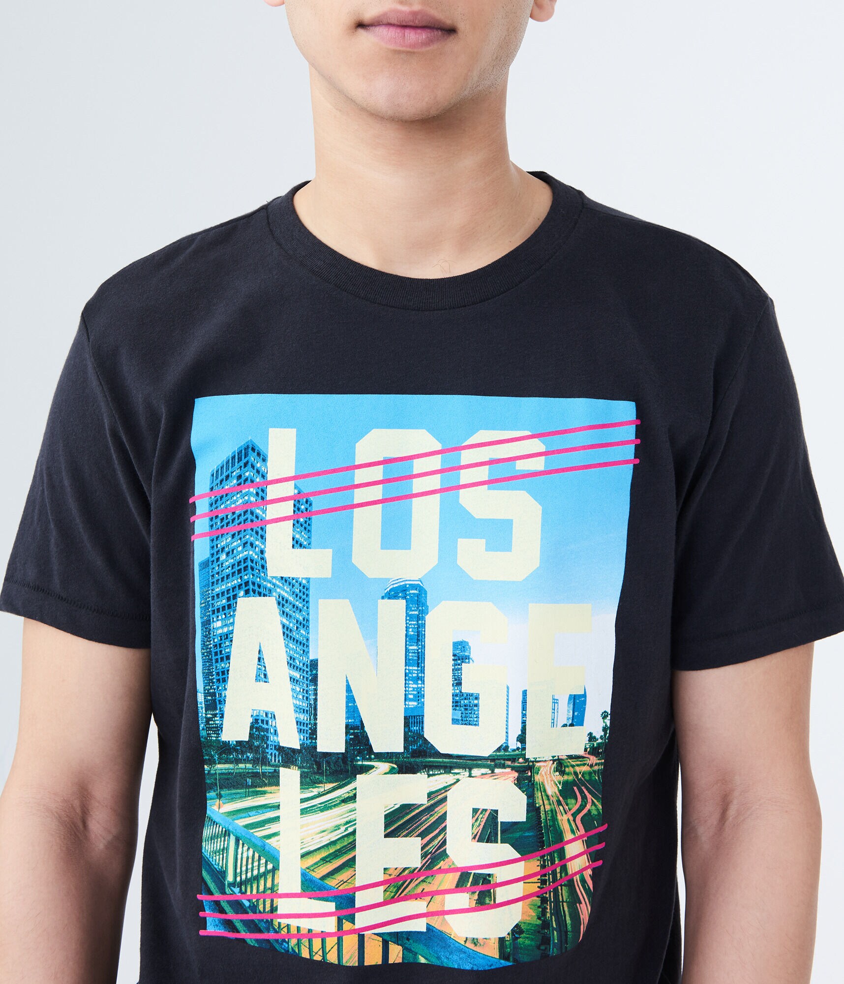 Los Angeles Graphic Tee
