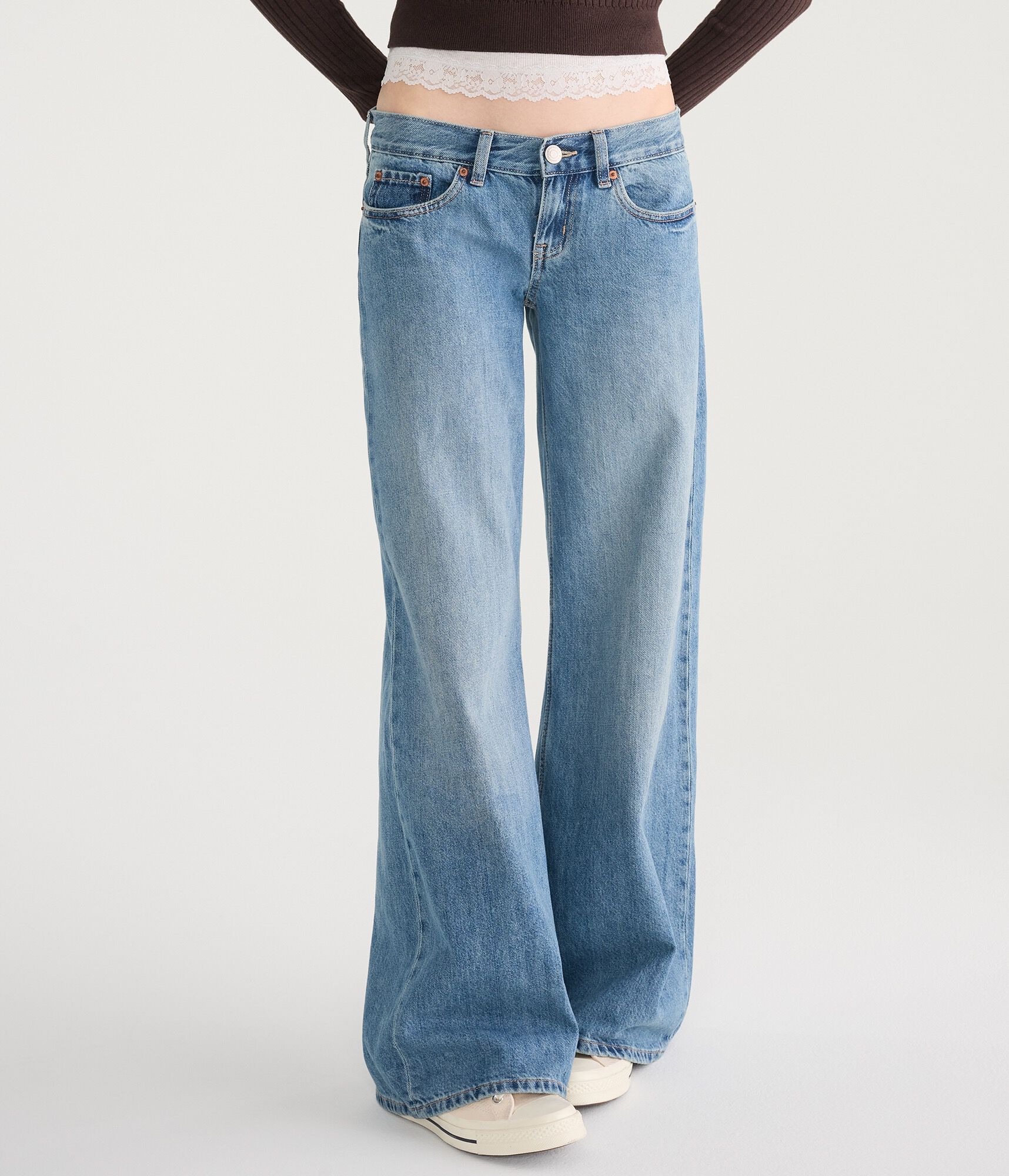 Super Low-Rise Ultra Wide Leg Jean