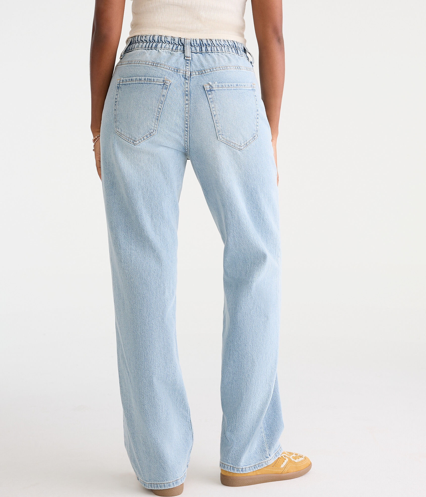 Curvy High-Waisted Baggy Jean