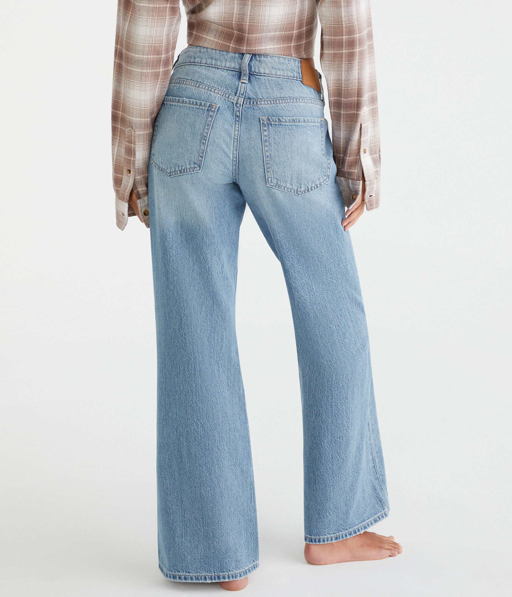 Low-Rise Baggy Flare Jean
