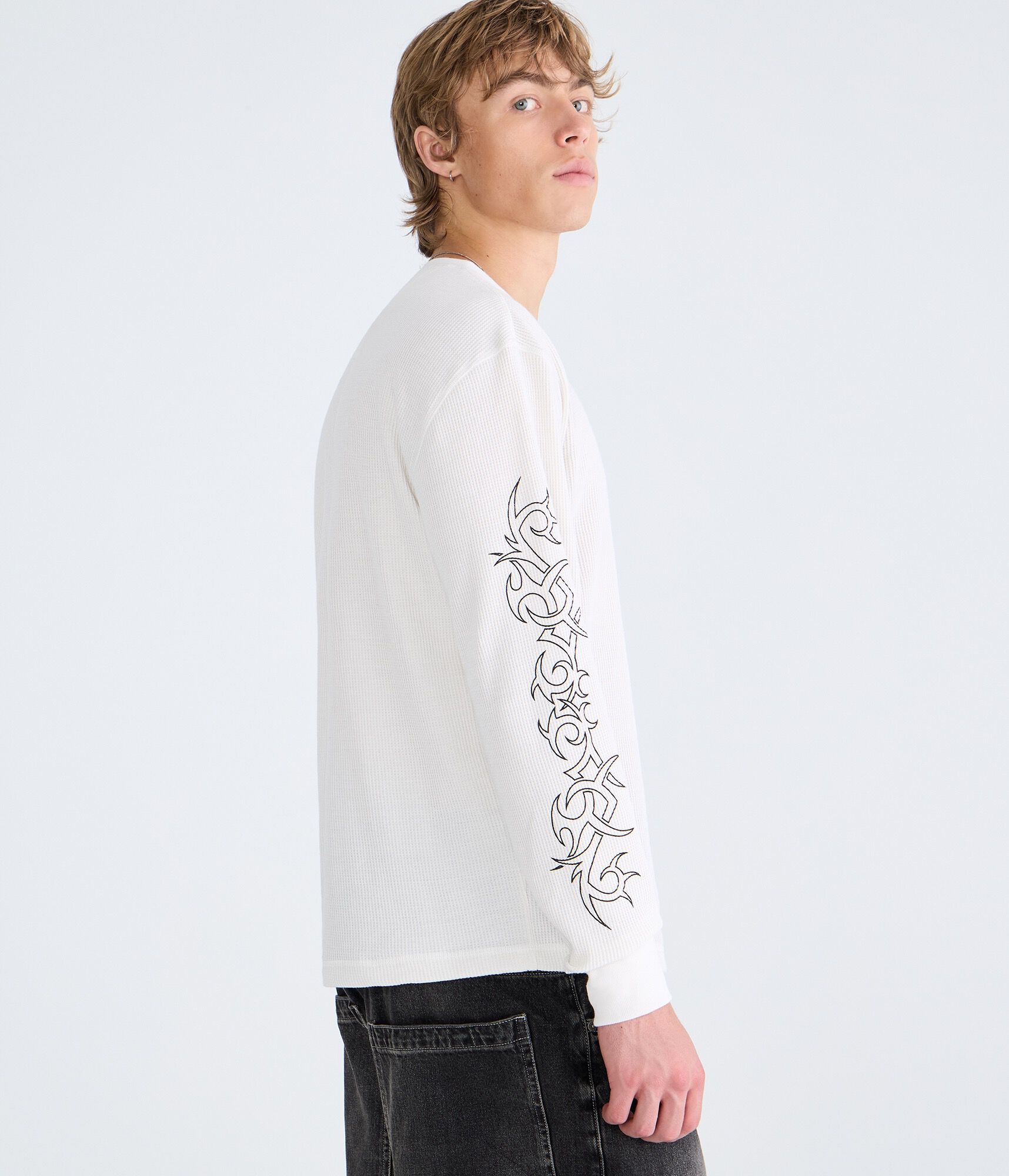 Long Sleeve Tribal Tattoo Graphic Thermal Tee