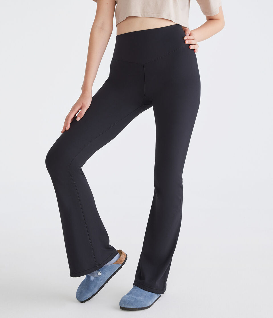 Air Soft High-Rise V-Front Flare Leggings