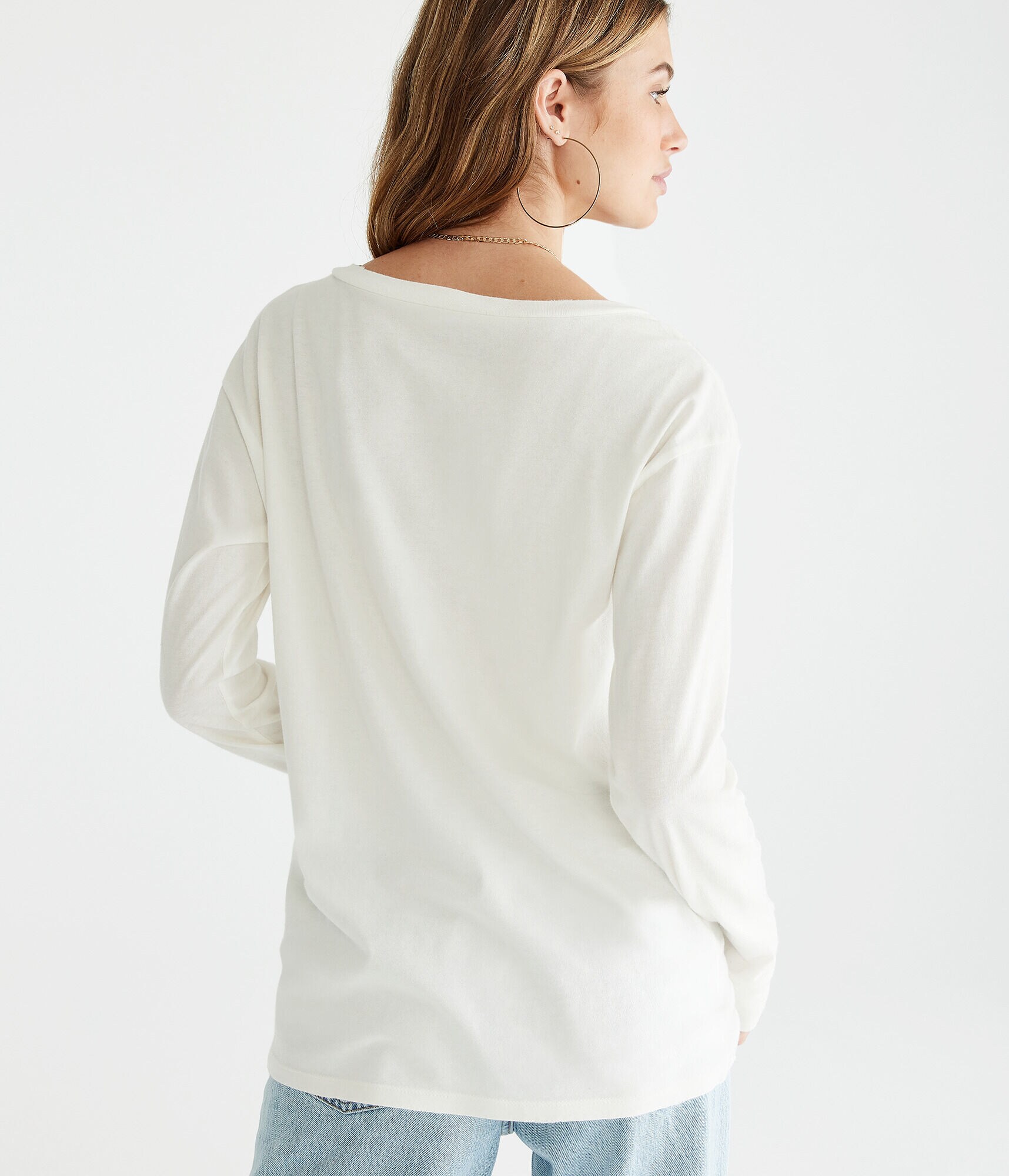 Long Sleeve Loose Fit V-Neck Pocket Tee