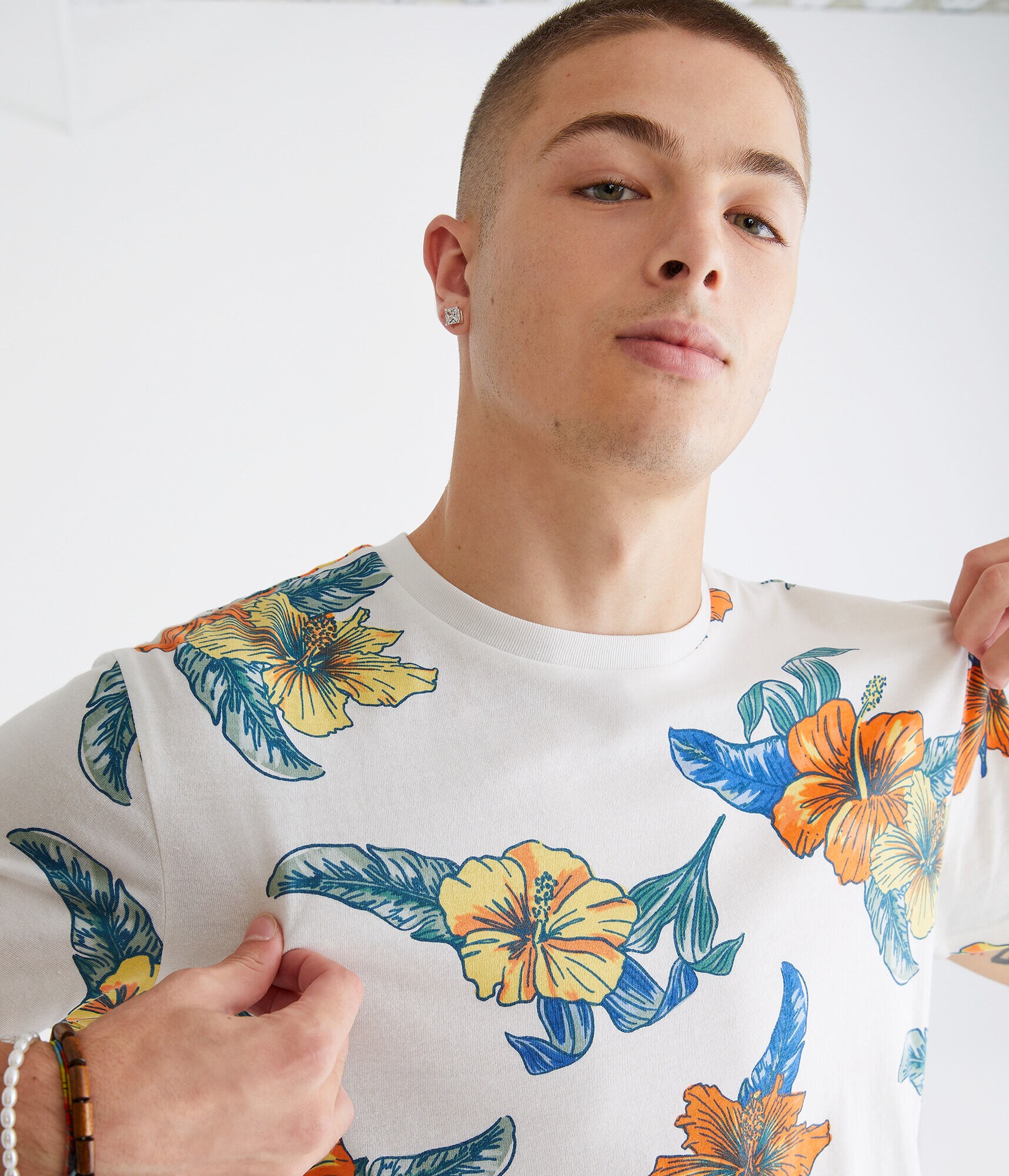 Hibiscus Print Graphic Tee