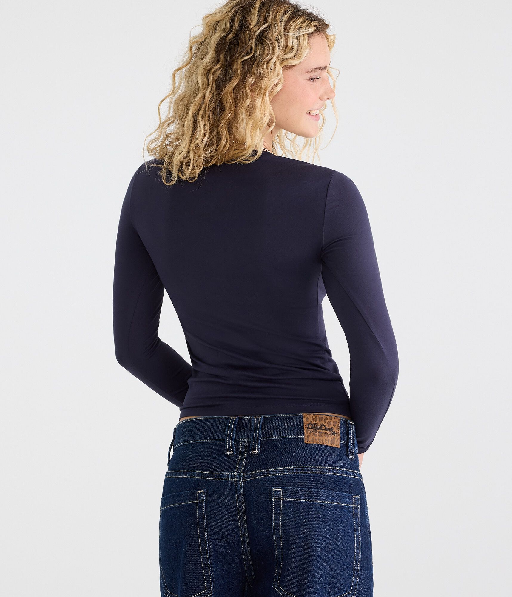 D&eacute;j&agrave; For Aero Long Sleeve Buttery Soft Crew Tee