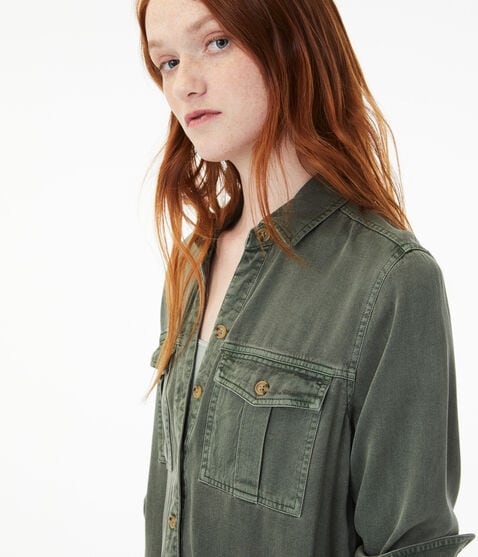 Long Sleeve Cropped Button-Down Shirt Long Sleeve Cropped Button-Down Shirt