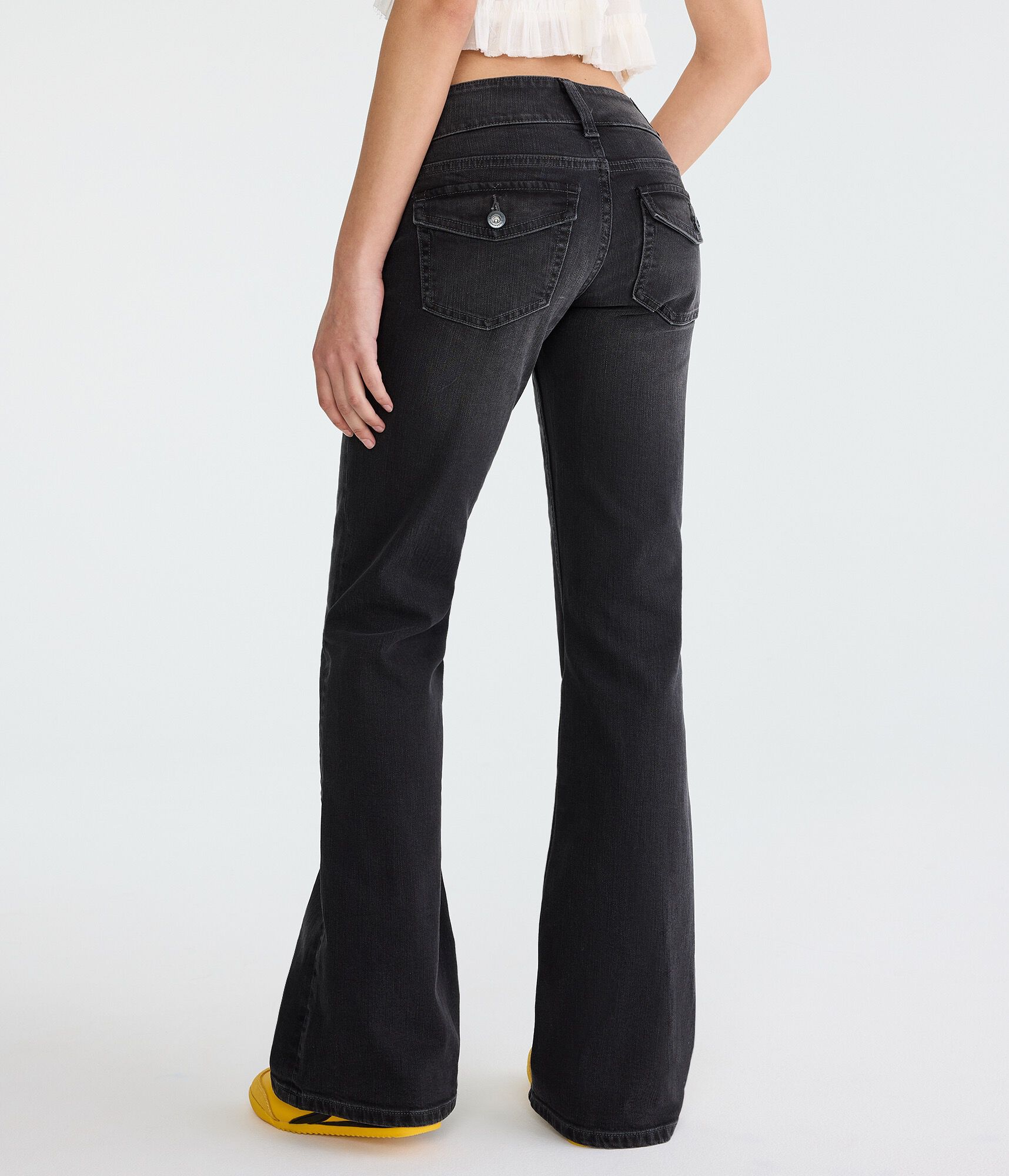 Super Low-Rise Flare Jean