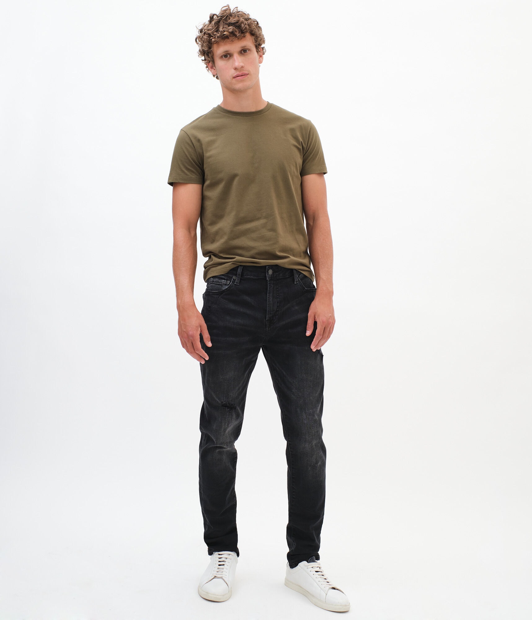 Premium Air Athletic Skinny Jean