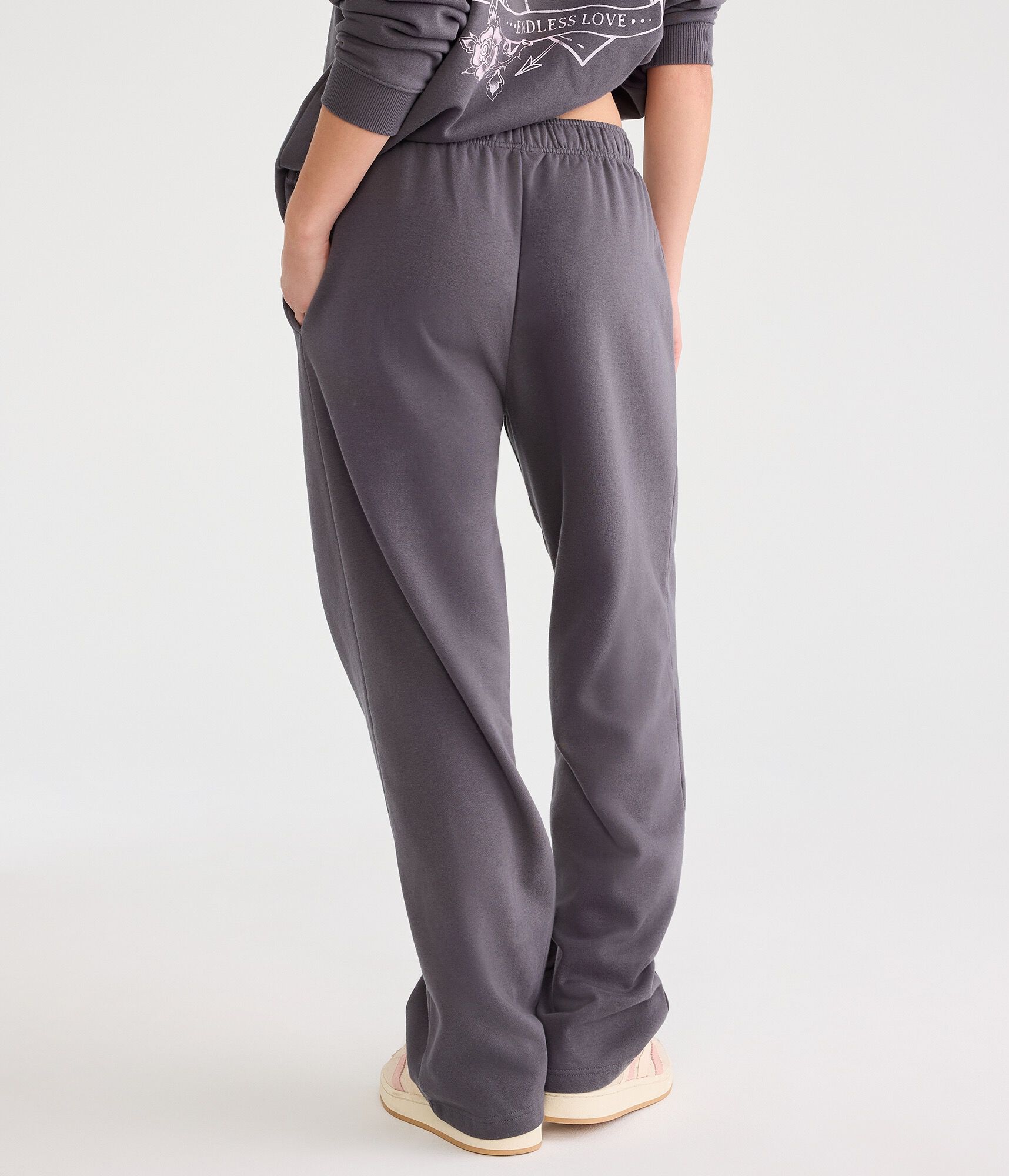Cloud Soft Endless Love High-Waisted Straight Leg Sweatpants