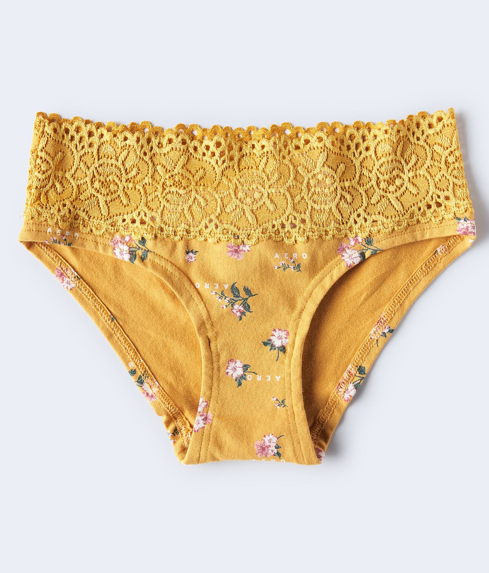 74927632_715_main.jpg?sw=767&