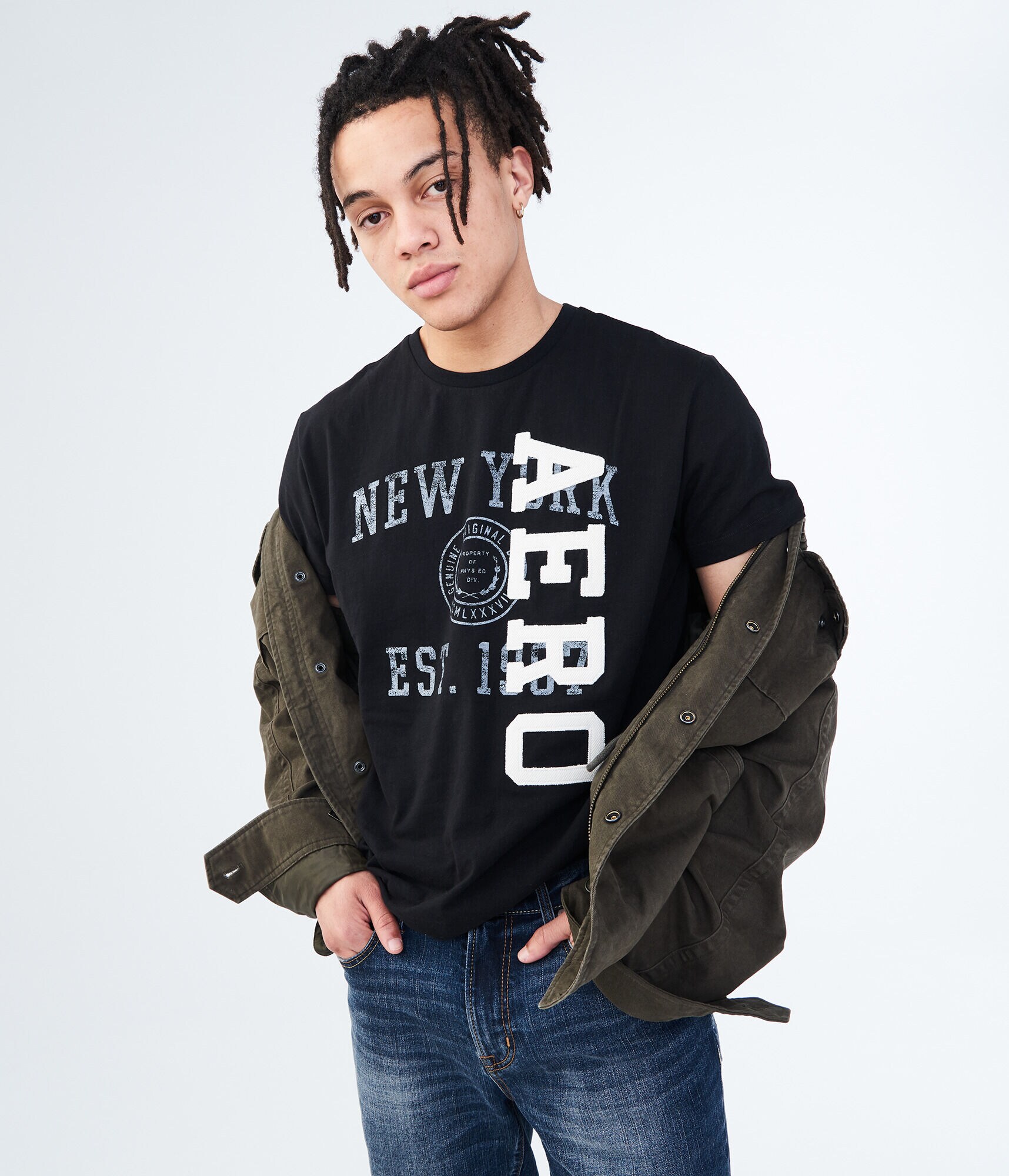 Vertical Aero Graphic Tee