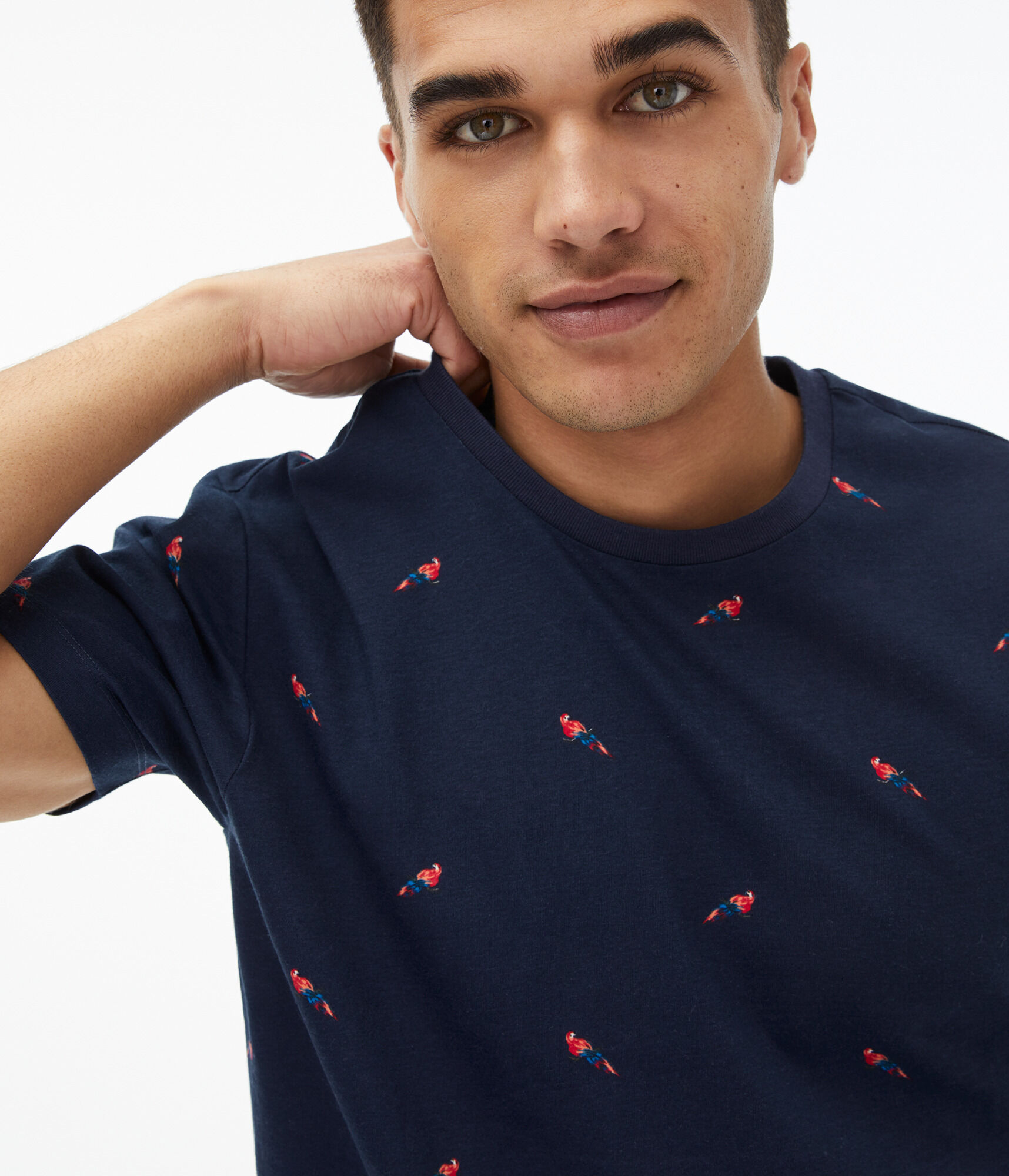 Parrot Print Graphic Tee