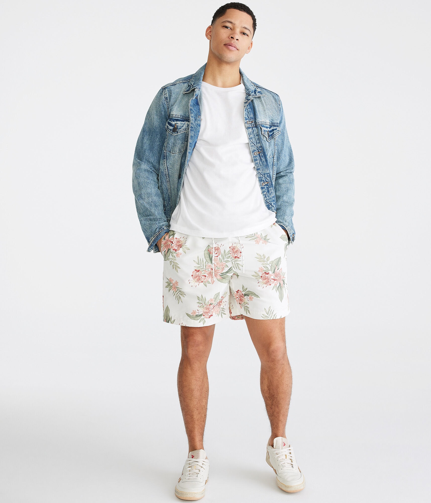 Tropical Floral Kickback Jogger Shorts 6.5"