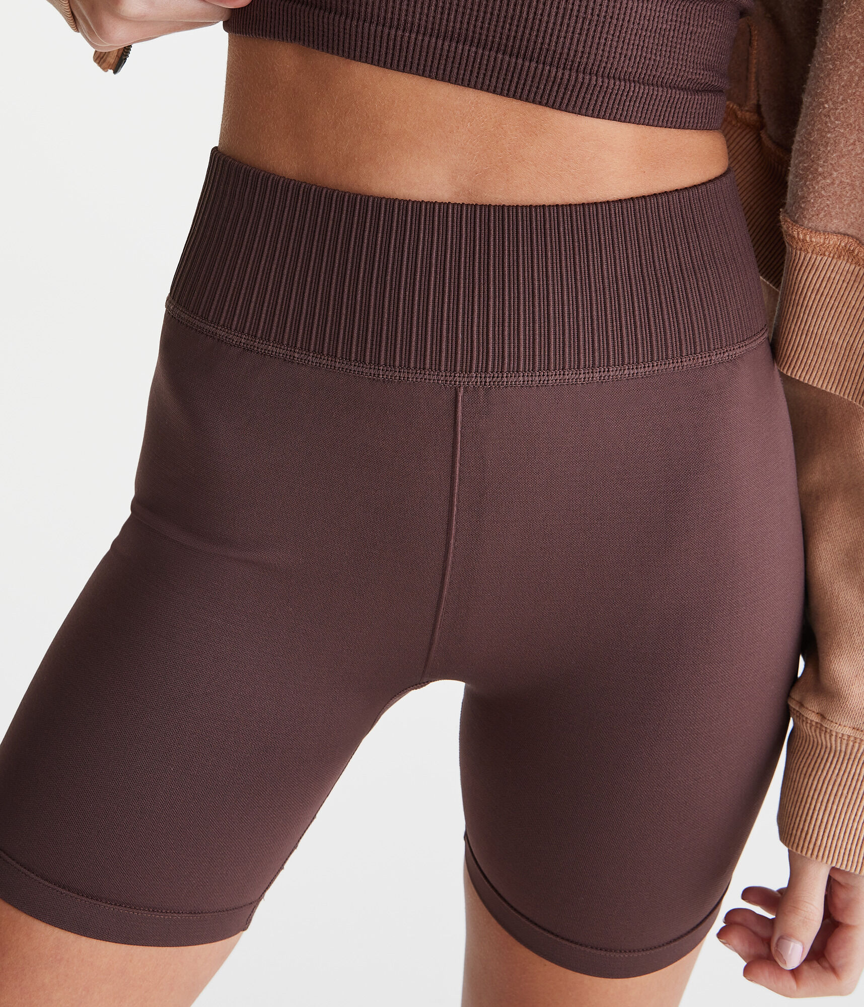 Seamless High-Rise Bike Shorts