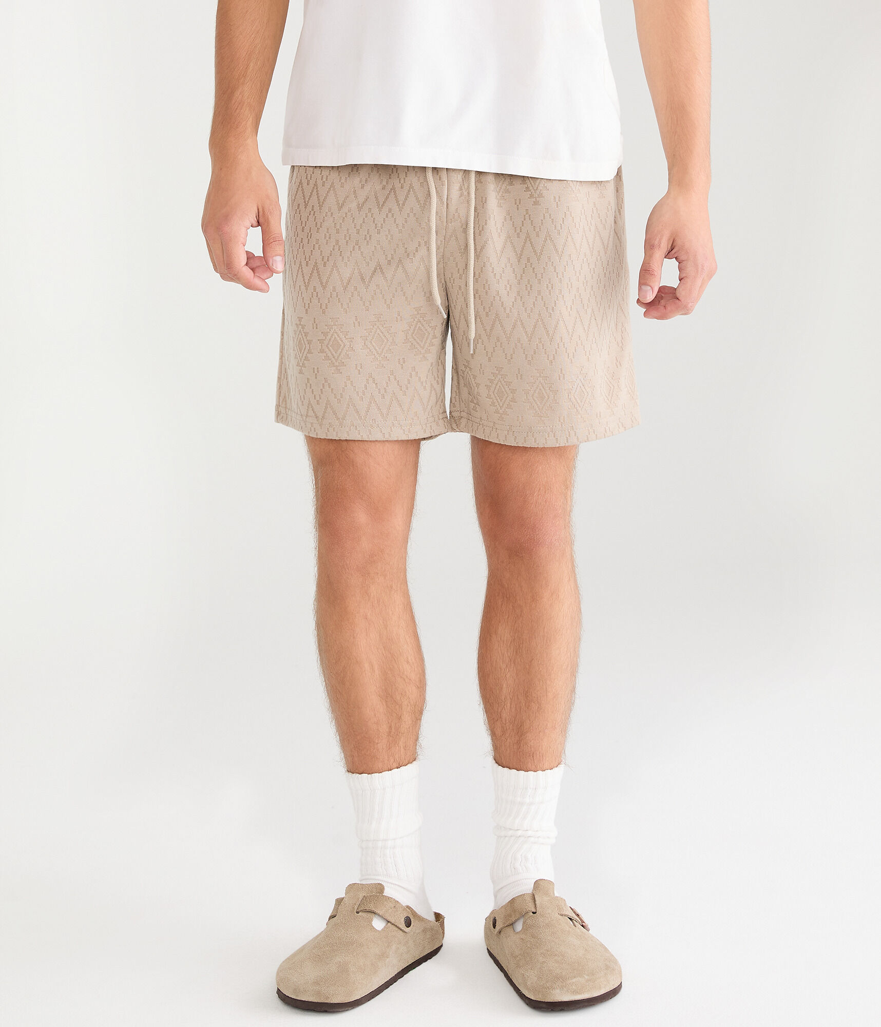 Jacquard Knit Shorts 6"