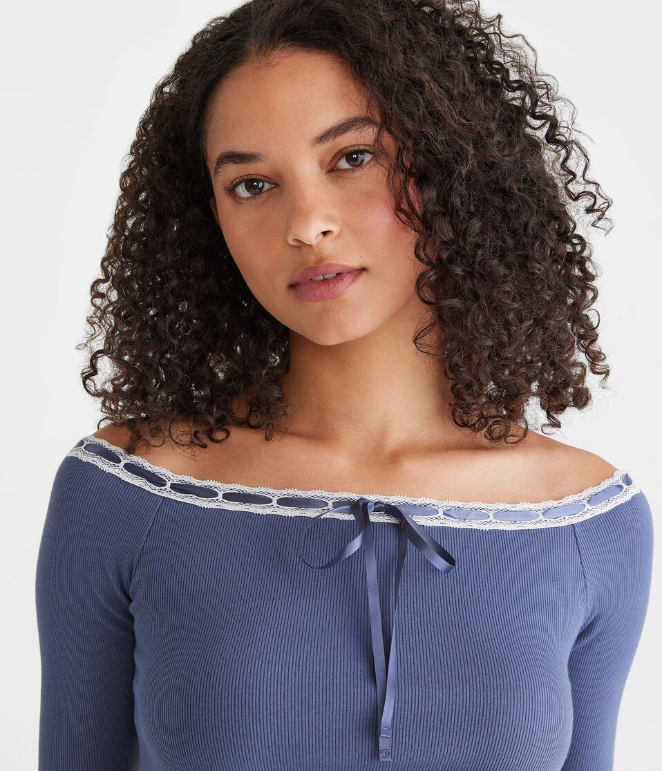 3/4 Sleeve Ribbon Off-The-Shoulder Tee