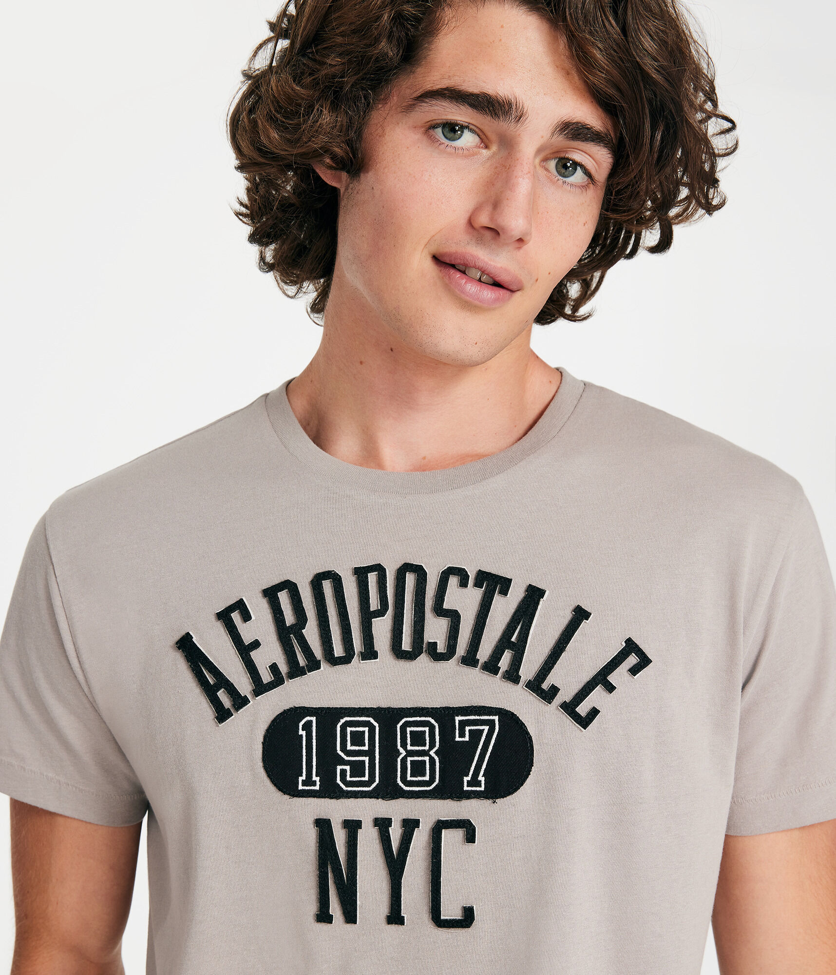 Aeropostale 1987 Arch Appliqu&eacute; Graphic Tee