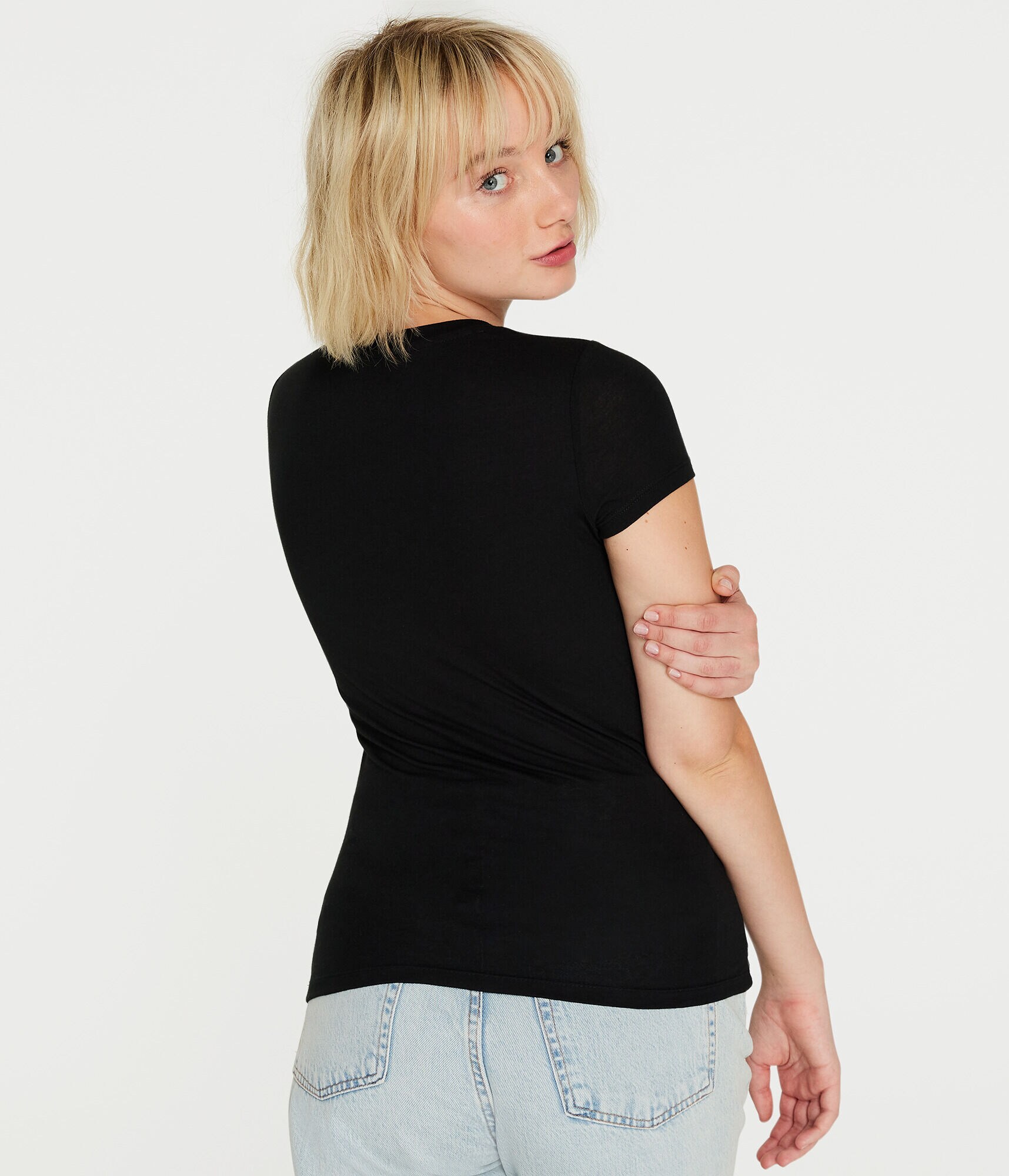 Aero Script Logo Appliqu&eacute; Graphic Tee