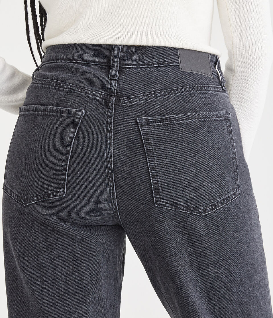 Curvy High-Rise Baggy Jean
