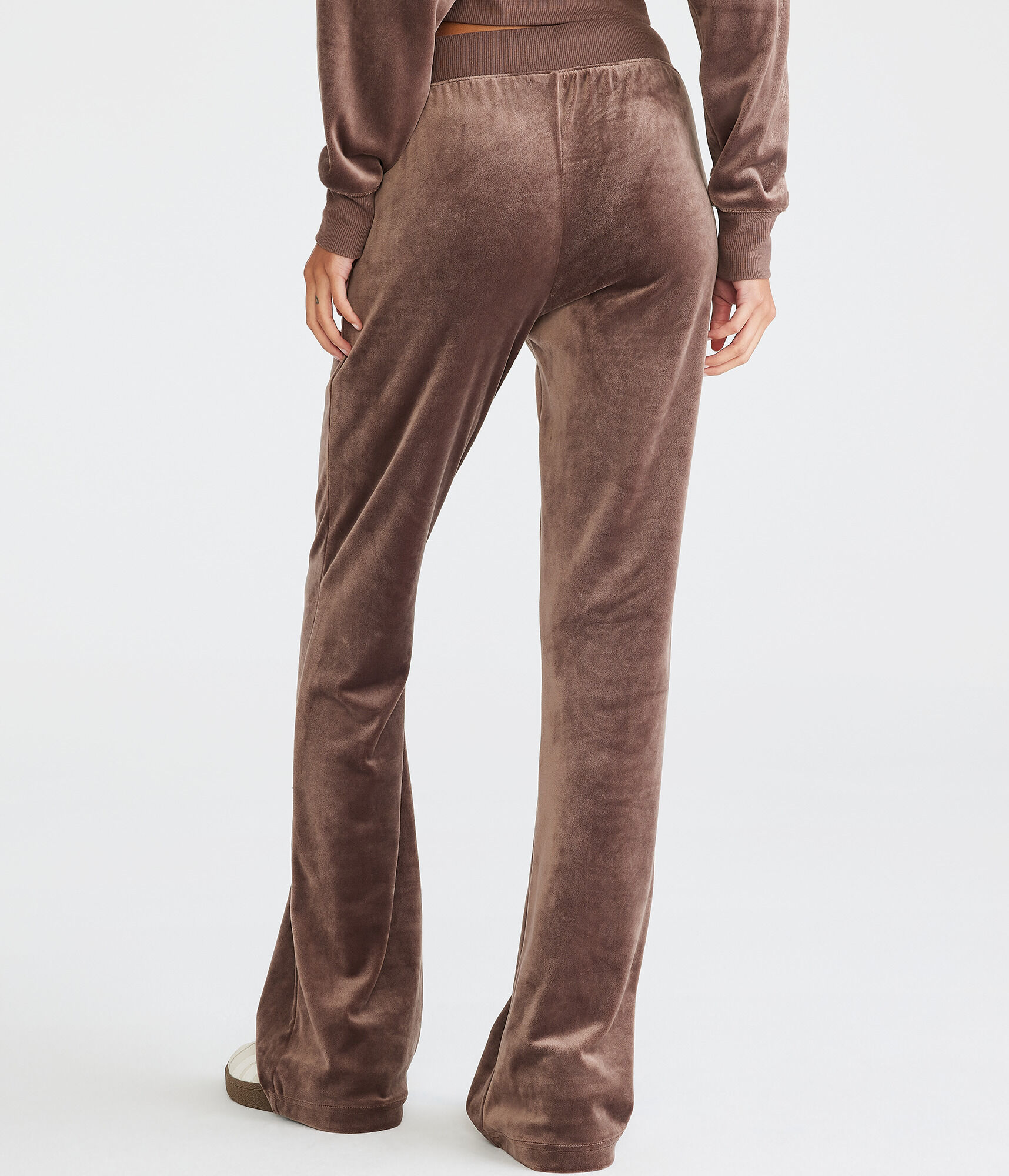 aere／smooth velor pants High-Waisted Velour Flare Pants