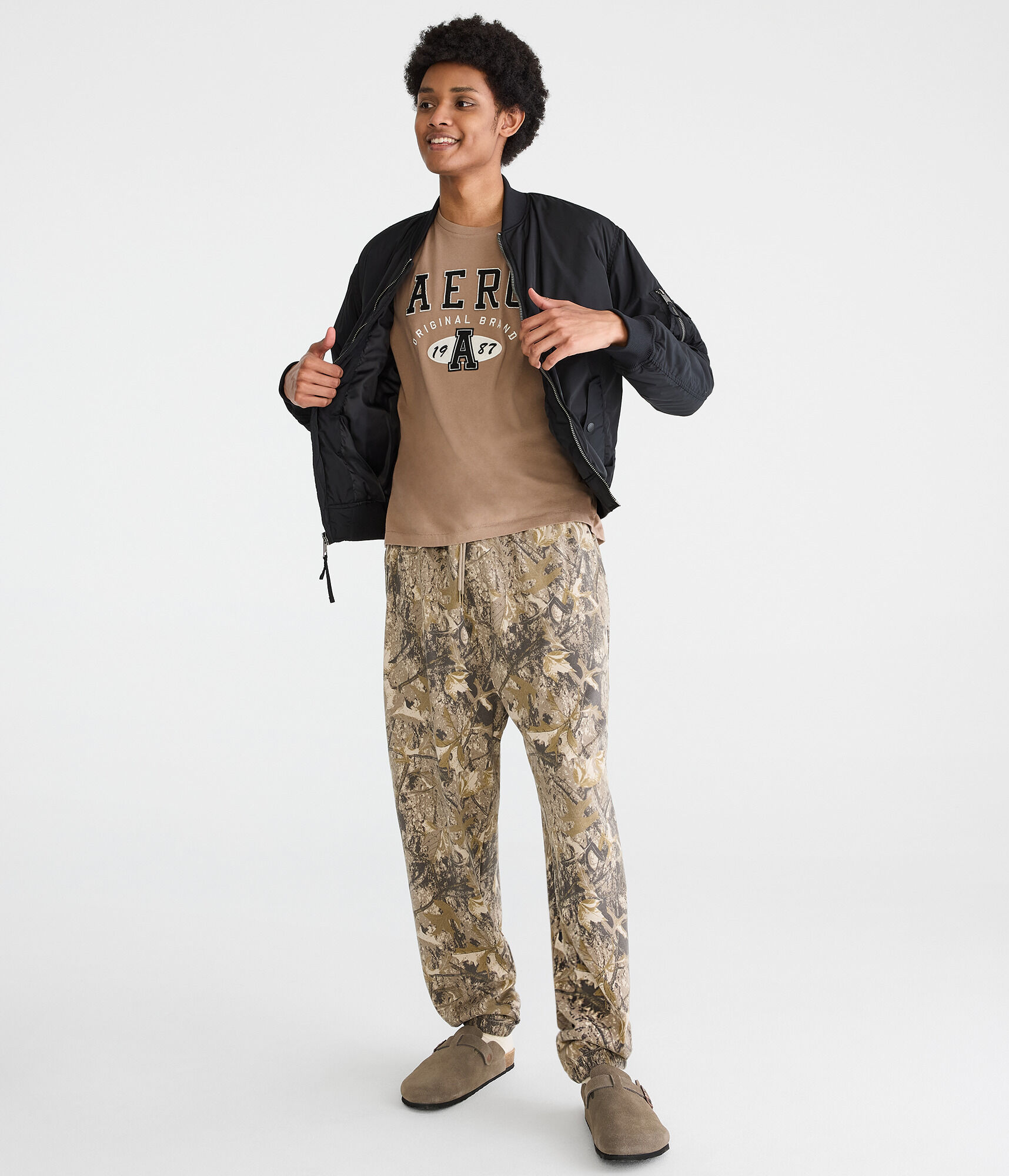 Aero Original Oval Appliqué Graphic Tee