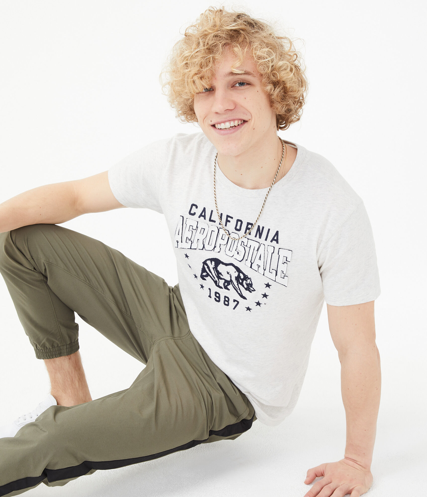 California Bear Appliqu&eacute; Graphic Tee