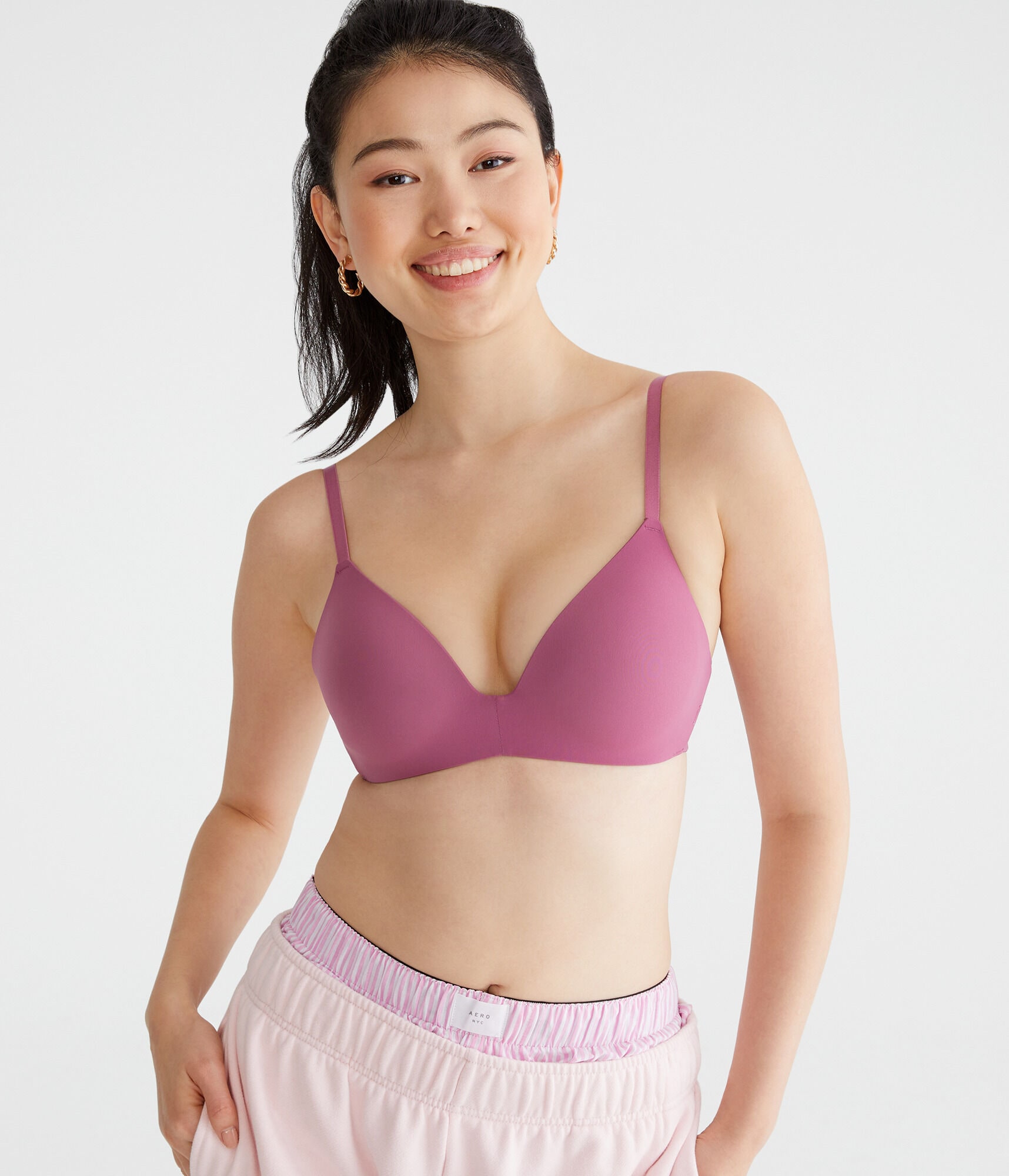 Seriously Soft Smooth Molded V-Neck Push-Up Bra