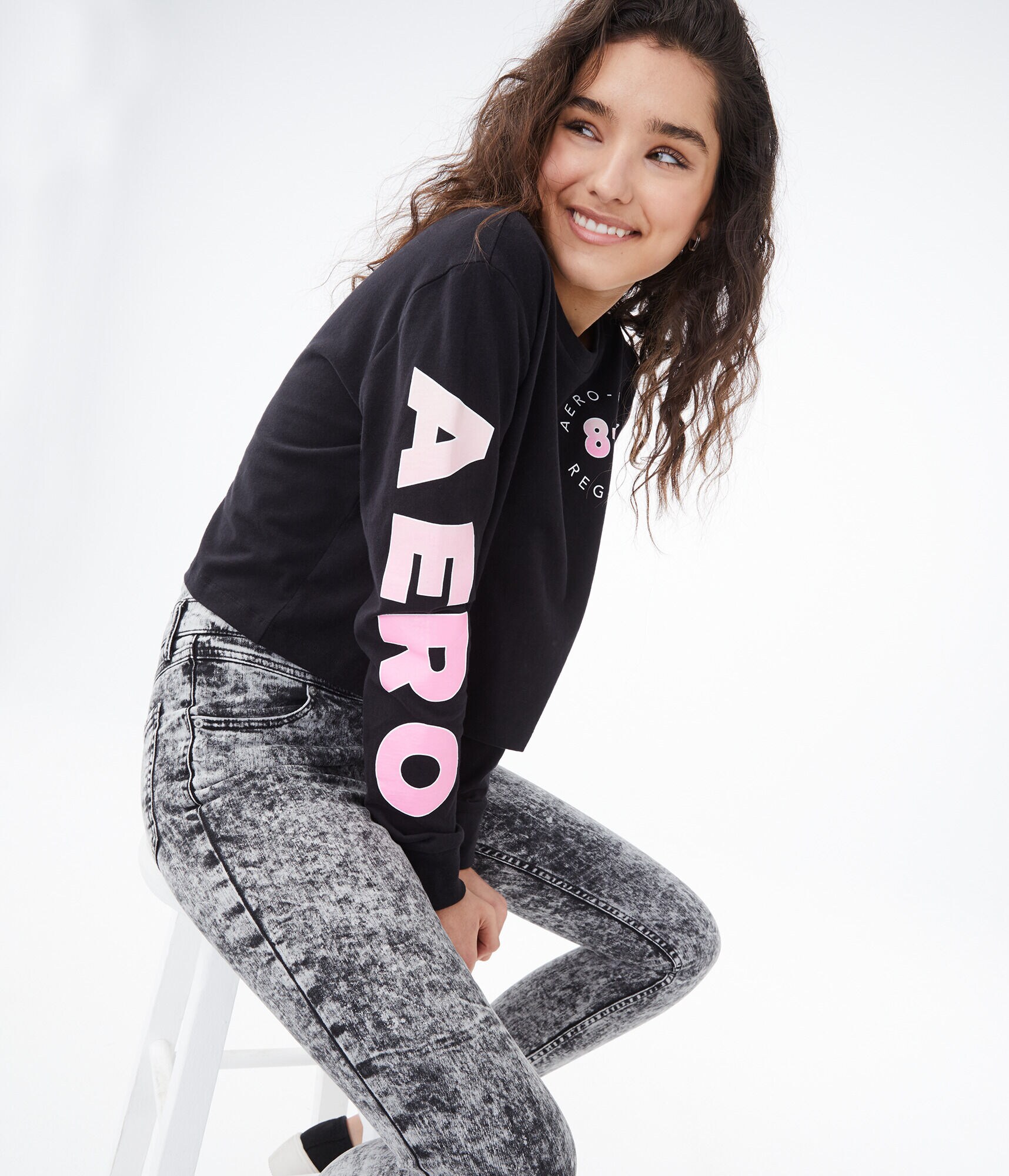 Long Sleeve Aero-USA 87 Graphic Tee