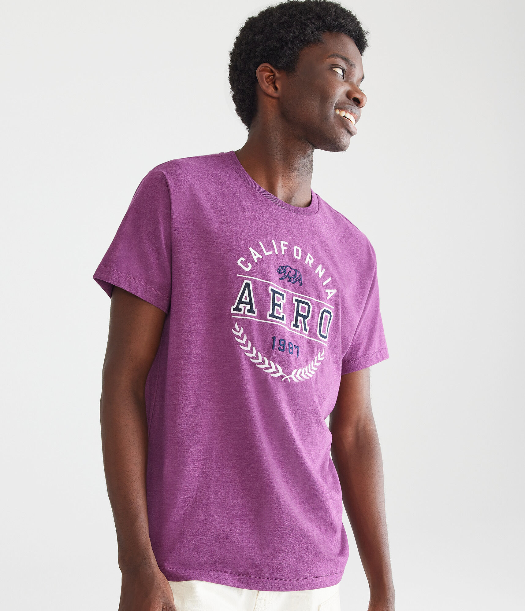 Aero California Bear Appliqu&eacute; Graphic Tee