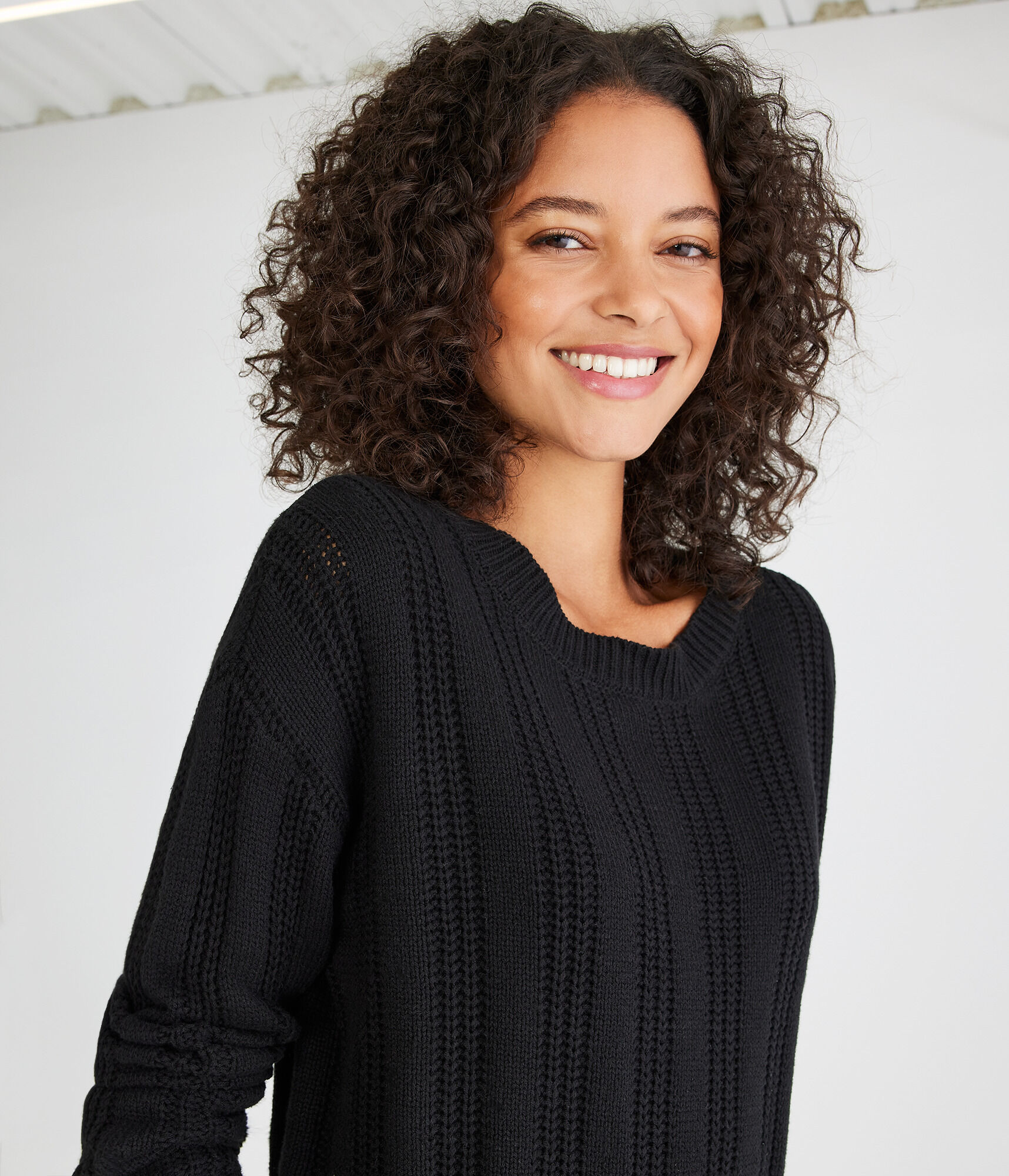Ribbed Cropped Crew Sweater
