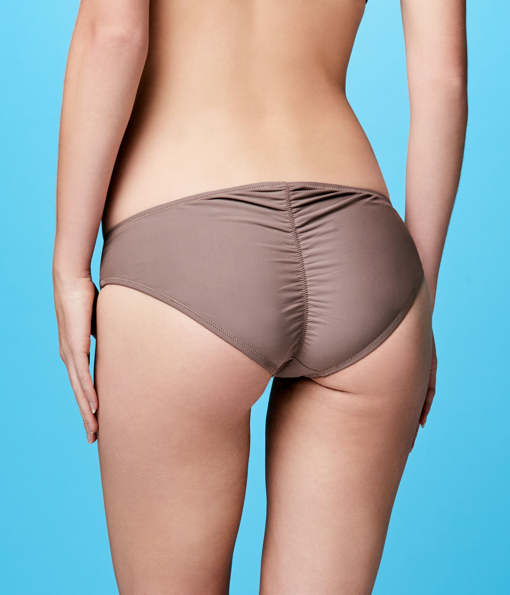 Cape Juby Solid Hipster Bottom