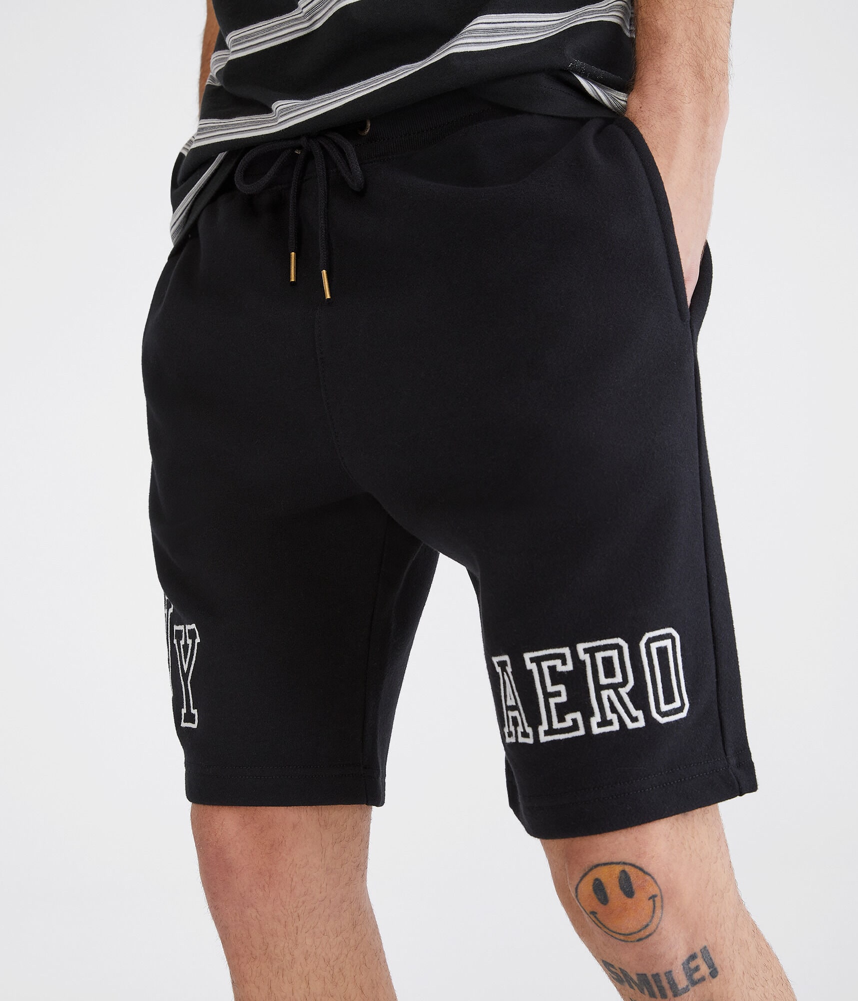 Aero NY Heritage Fleece Shorts 9"